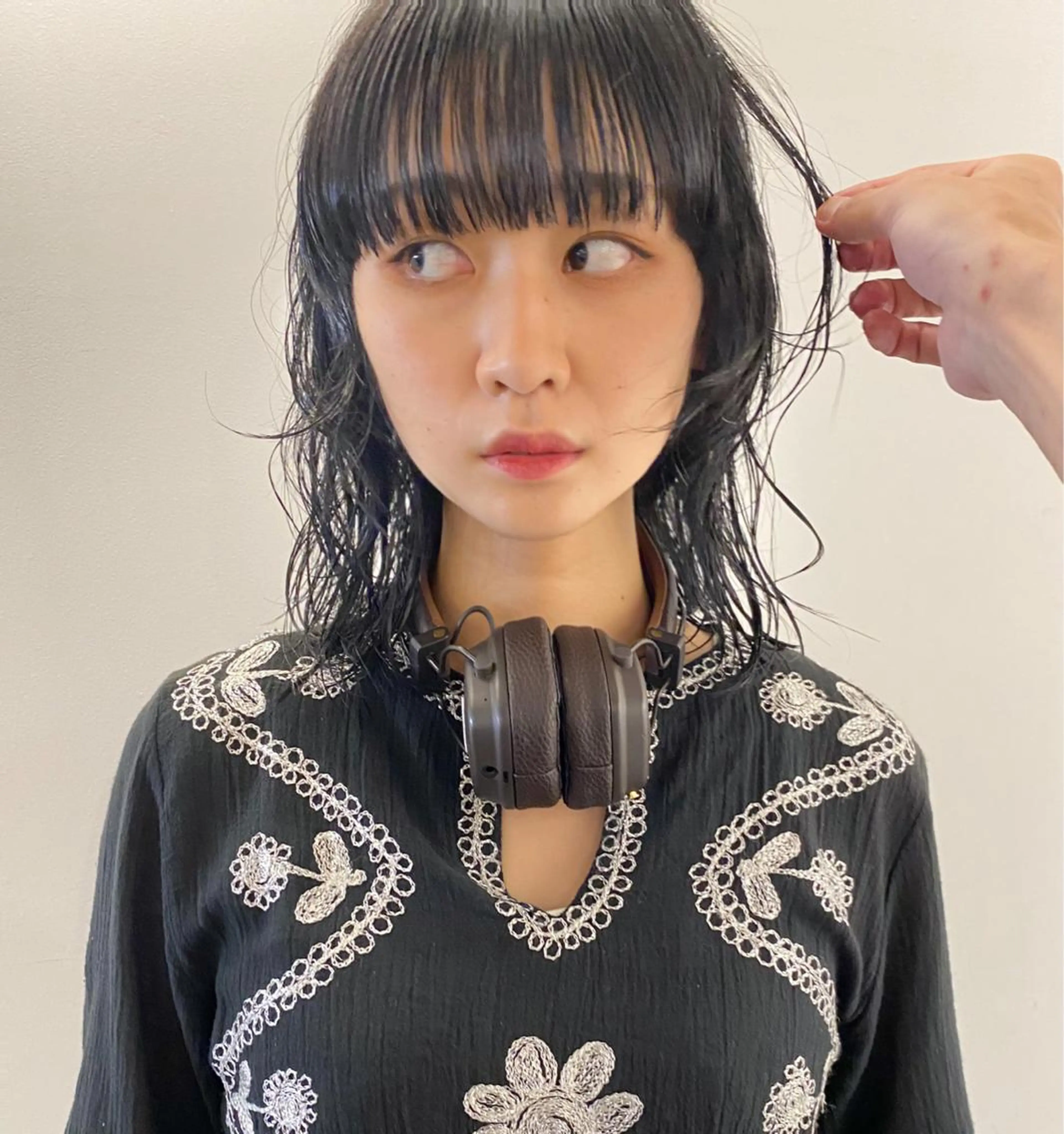 ミディアム パーマ ミディアムパーマ ワイドバング ニュアンスパーマ ヘアカラー レイヤー/パーマ /ウルフ/nabeのヘアスタイル