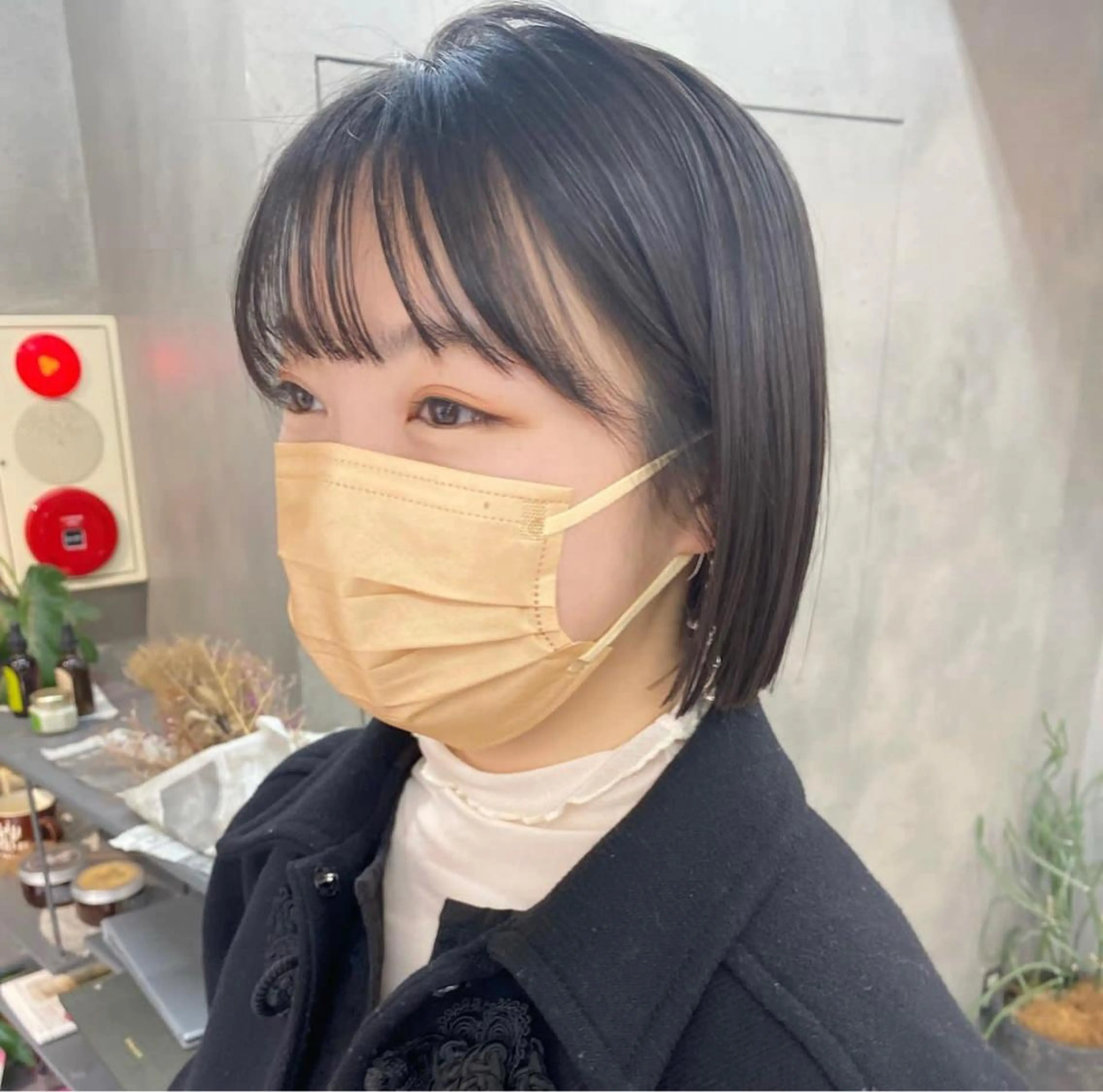 ショート カラー ウルフ🦋顔まわり ❤︎ ͛めいのヘアスタイル