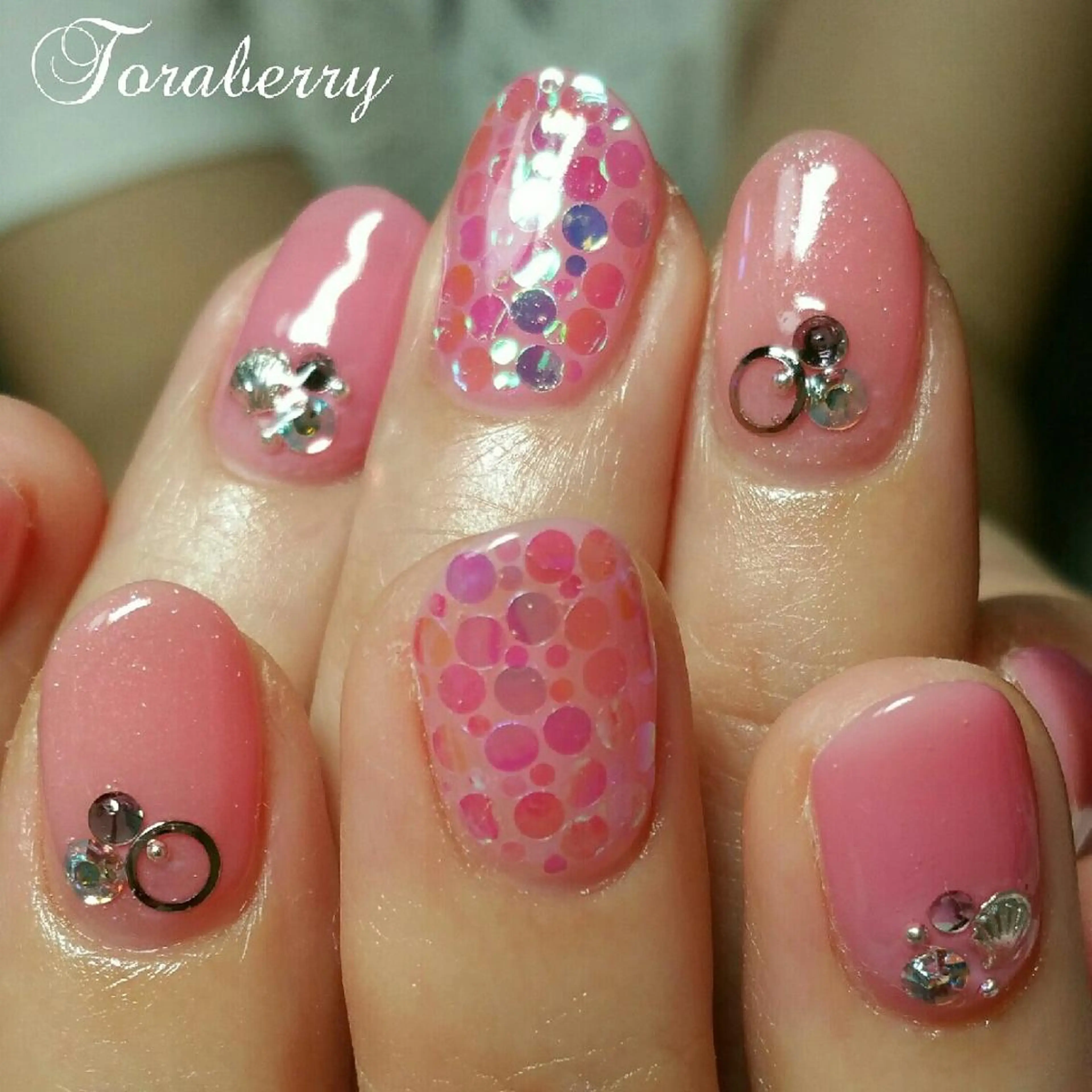 ネイル ホログラムネイル ネイリスト なつみのネイルデザイン