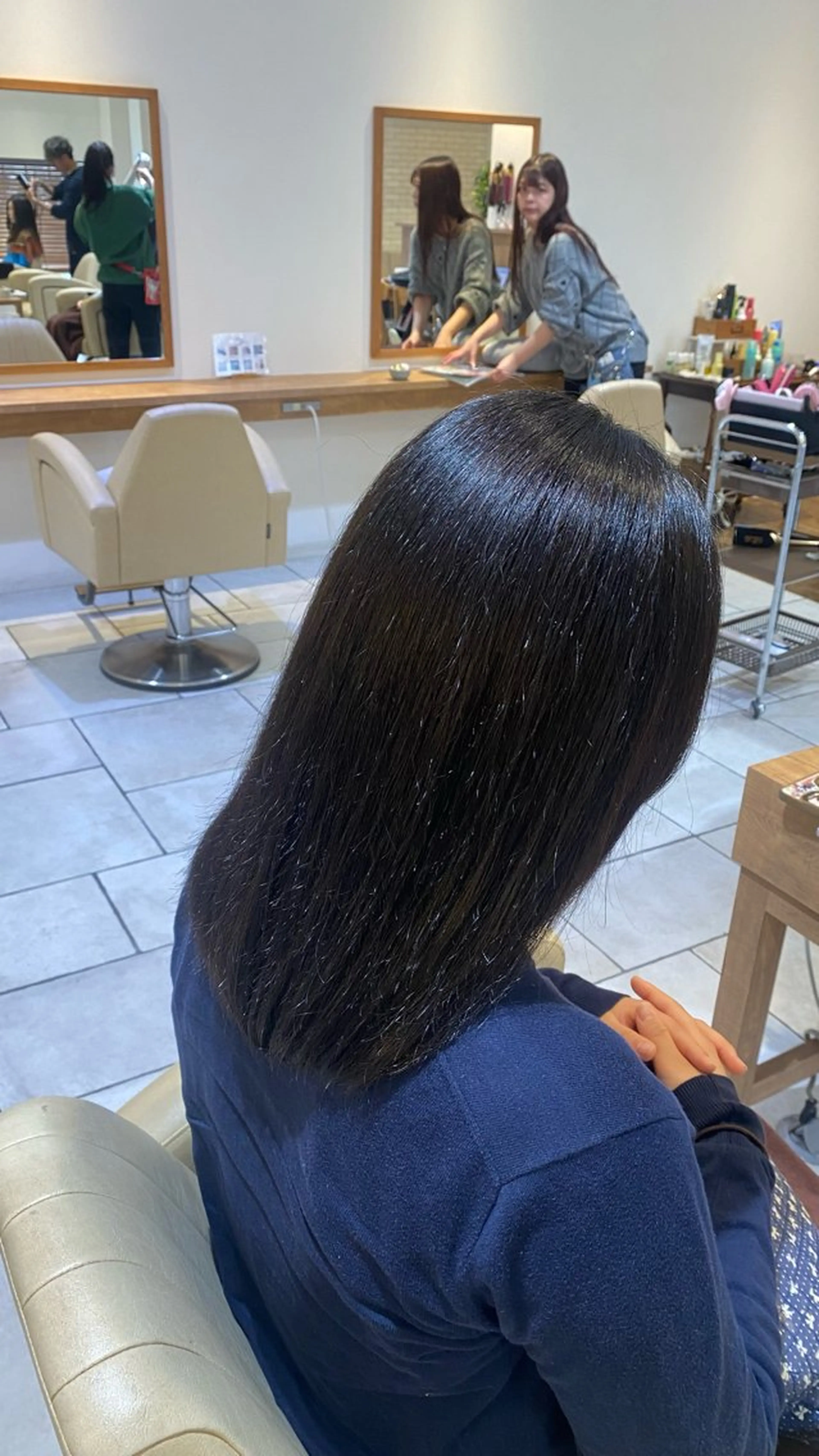 ミディアム ヘアカラー トリートメント preak megu☺︎︎︎︎のヘアスタイル