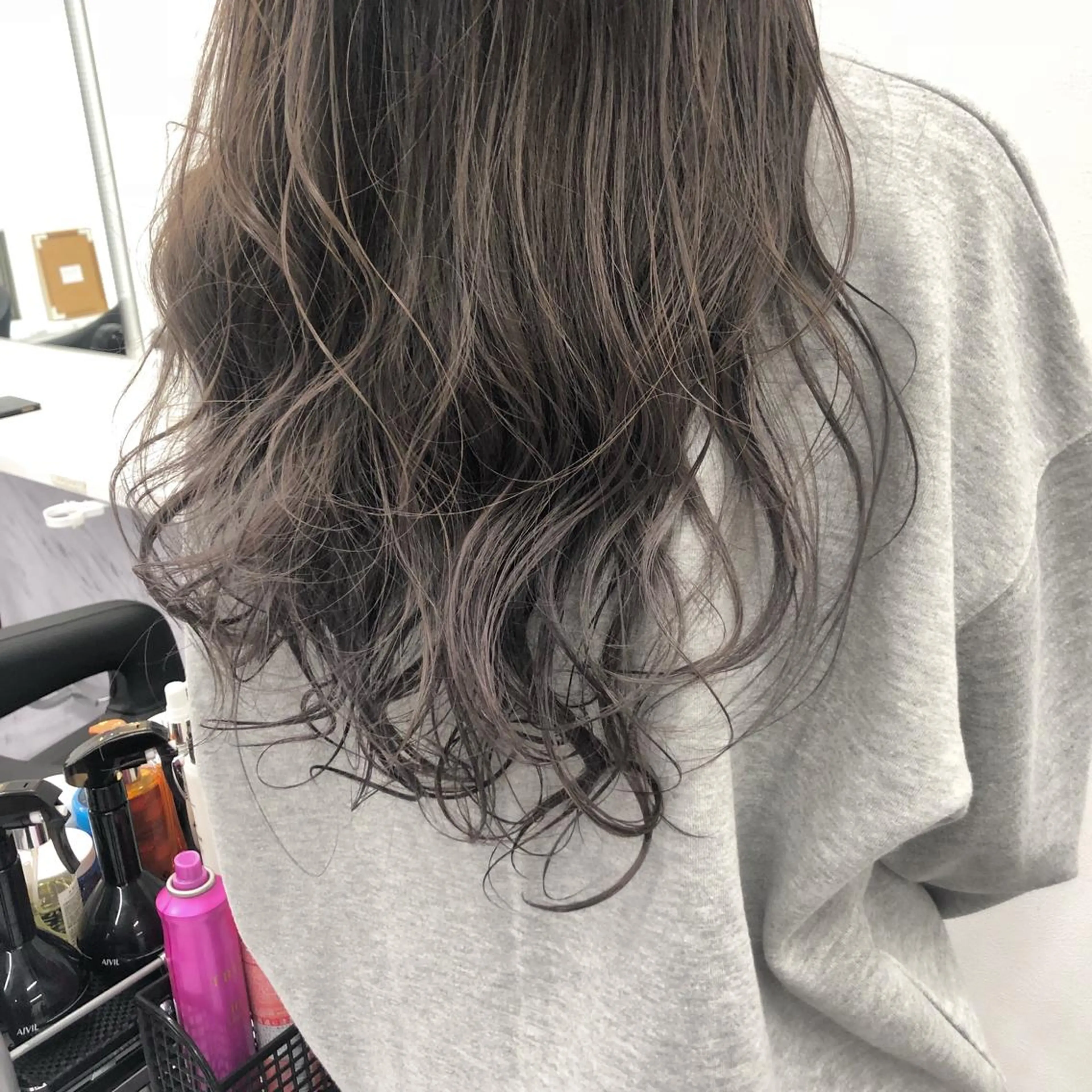 ロング カラー ヘアアレンジ グレージュ ラベンダーカラー ラベンダーグレージュ ラベンダーグレー 美髪矯正/透明感カラ ー🫧YUUKI🫧のヘアスタイル
