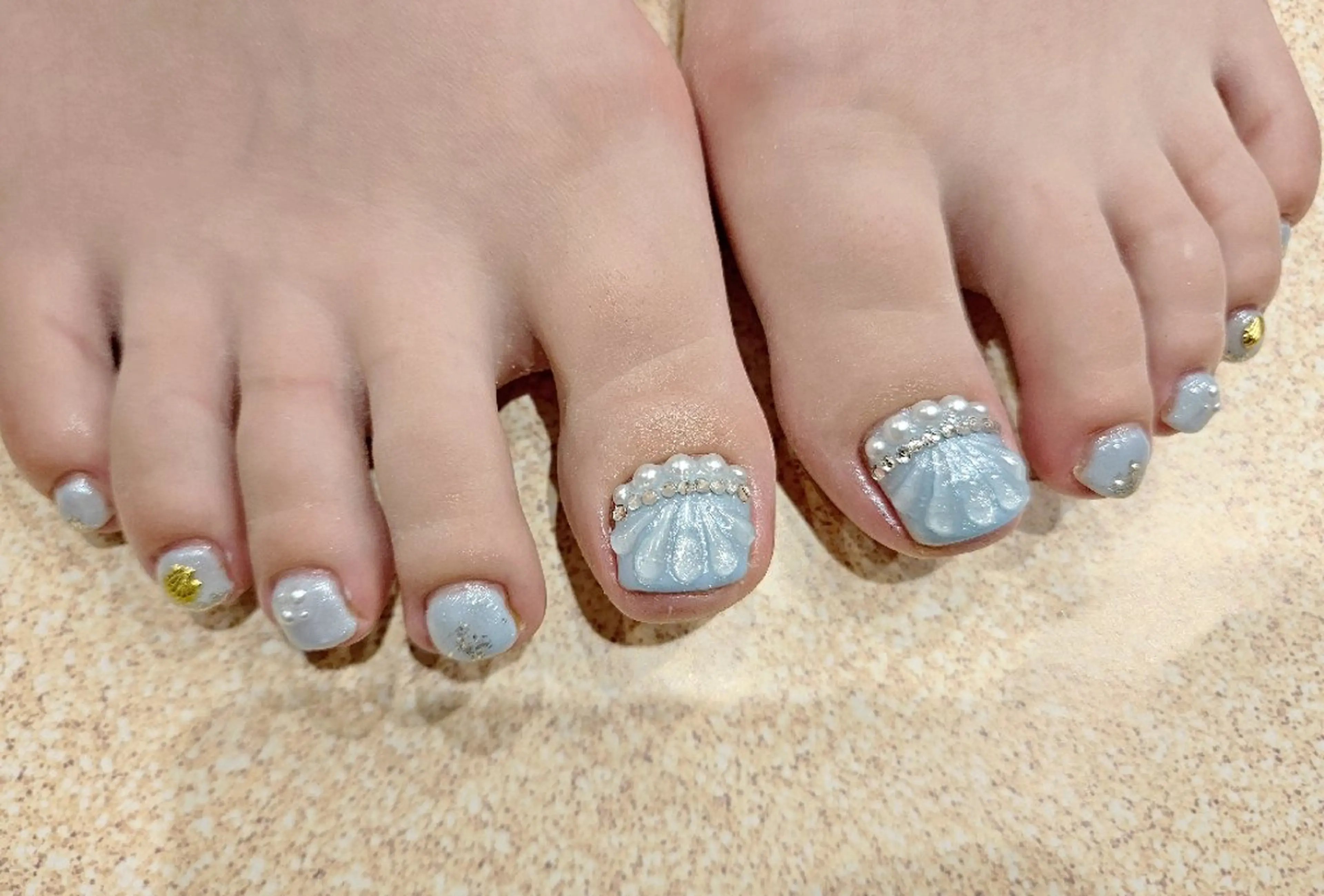 ネイル フットネイル 関口 友菜のヘアスタイル