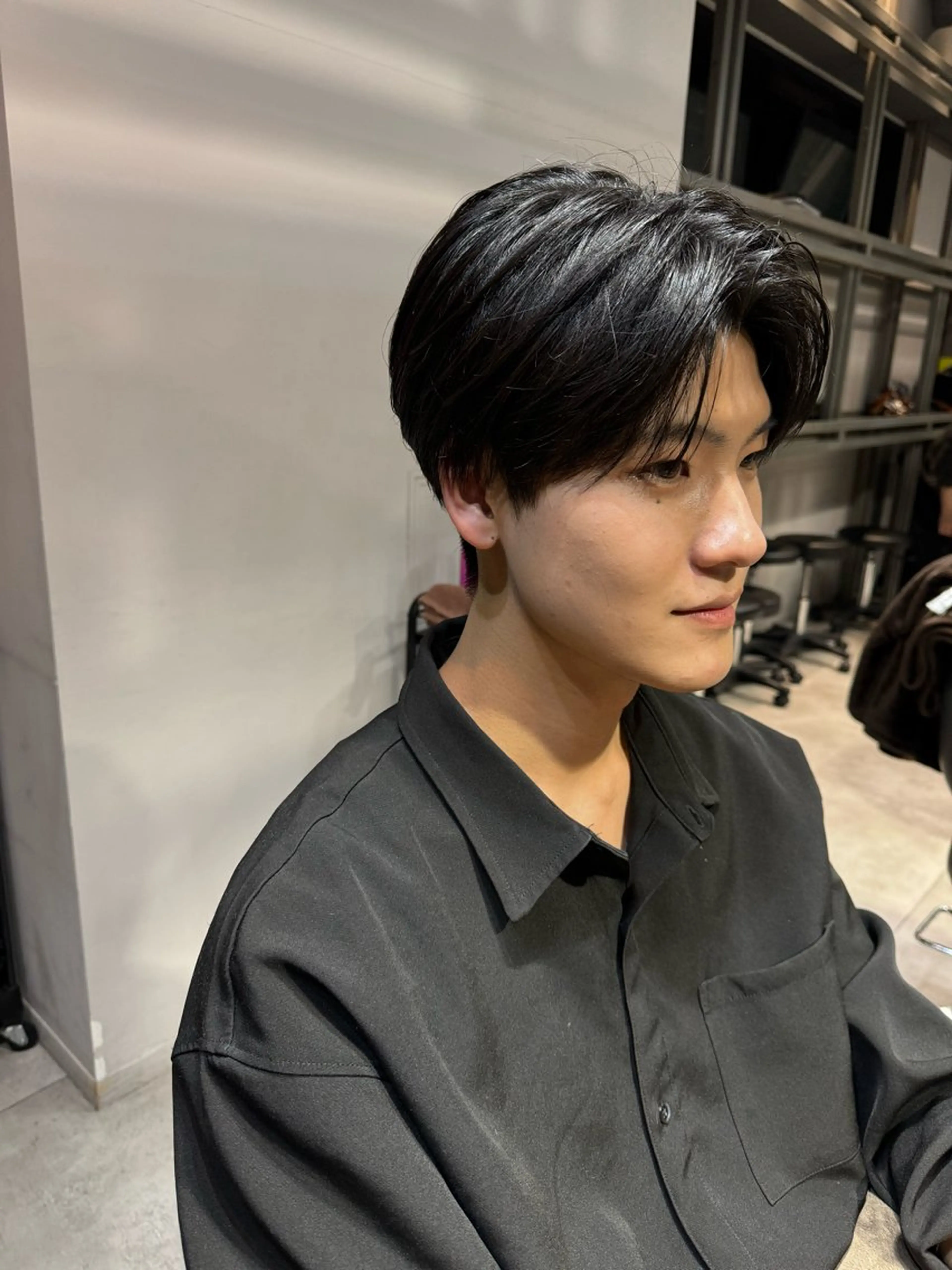 ミディアム メンズ メンズ韓国風 韓国風ヘア カット ヘッドスパ 似合う髪型が 分からない方へのヘアスタイル