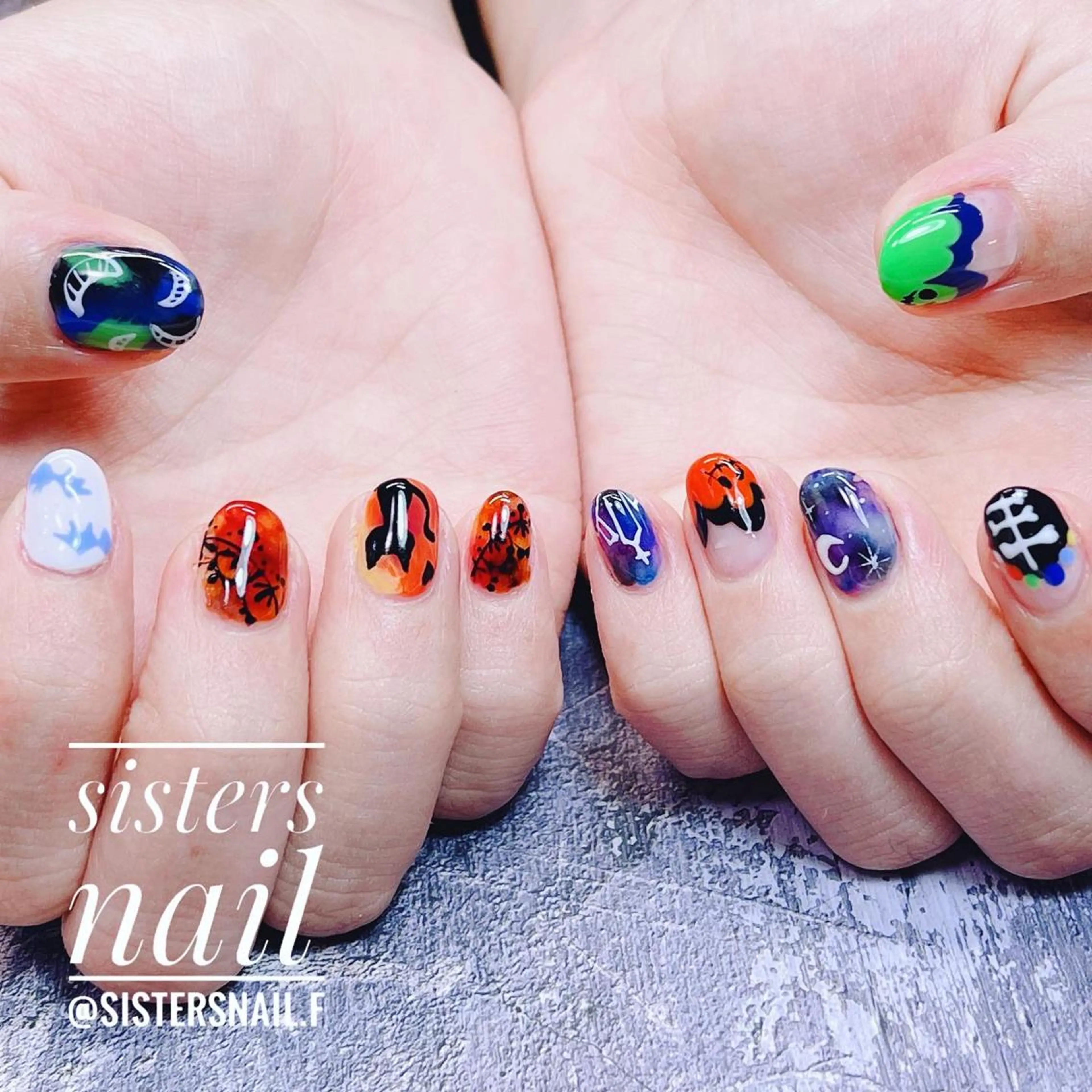 ネイル アートネイル ハロウィン ニュアンスネイル sisters nail.fのネイルデザイン