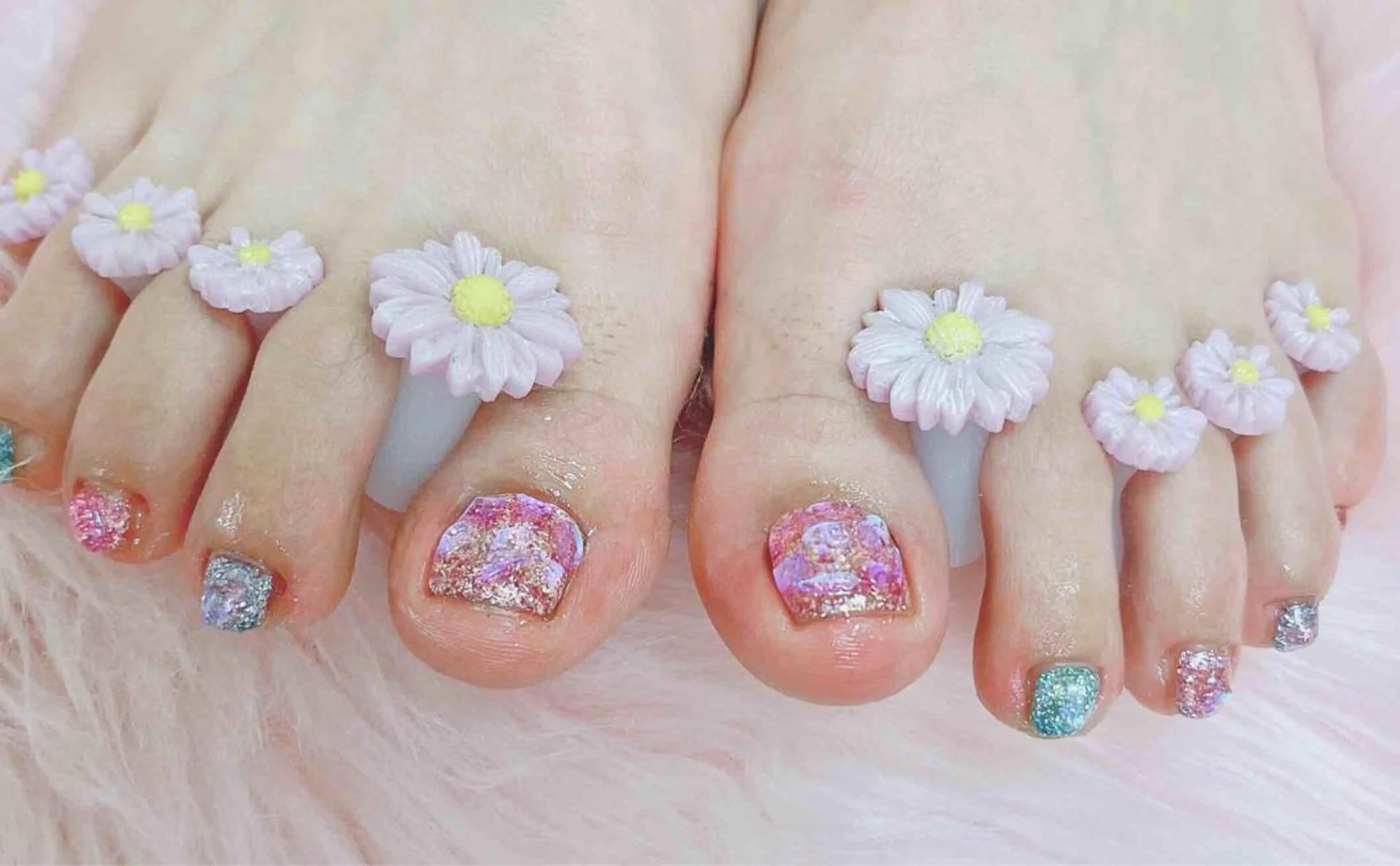 ネイル MoonNail ユリ🌸のネイルデザイン