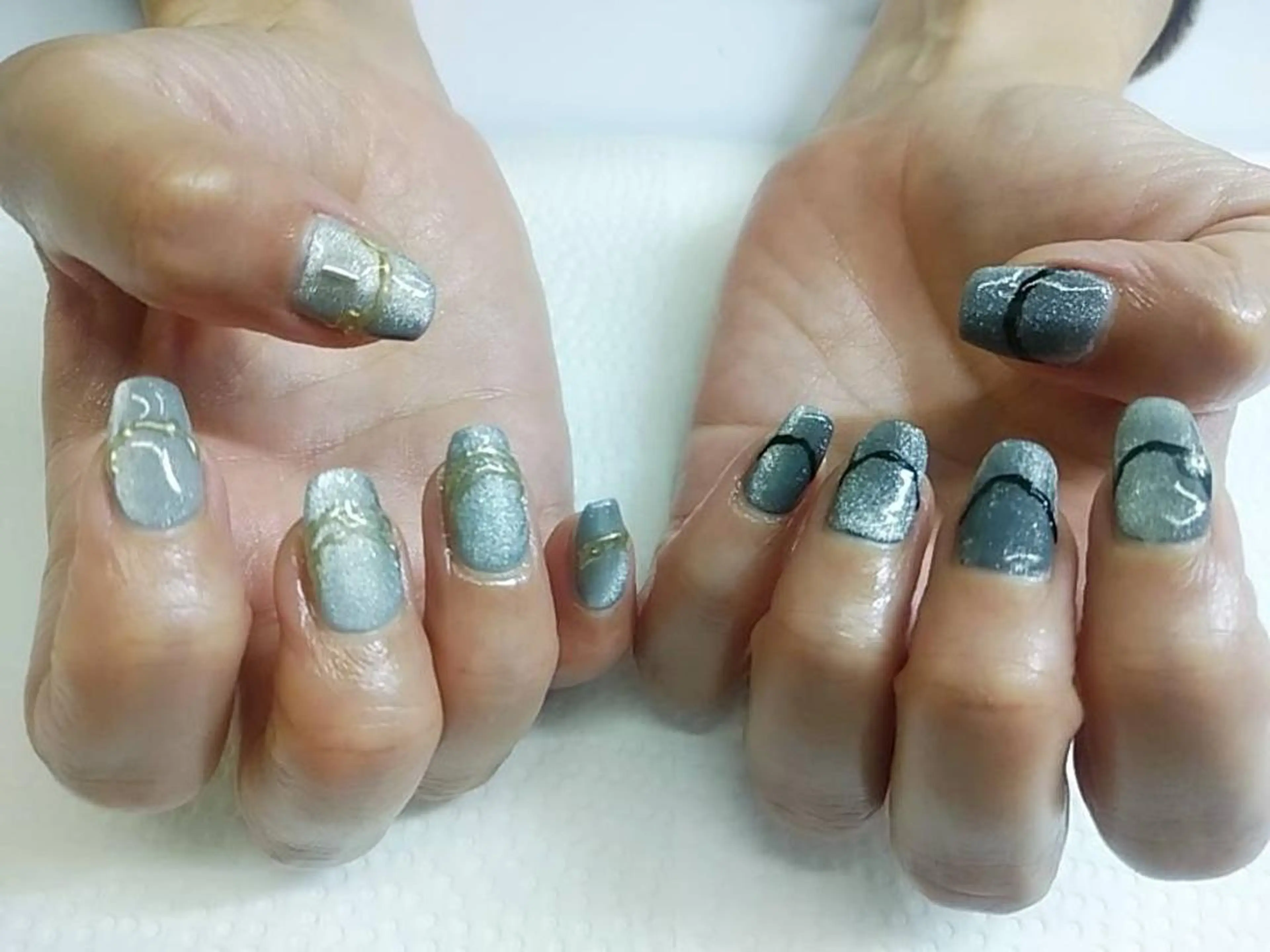 ネイル アートネイル マグネットネイル プライベートサロン RosyLily所属・プライベートサロン Rosy Lilyのネイルデザイン