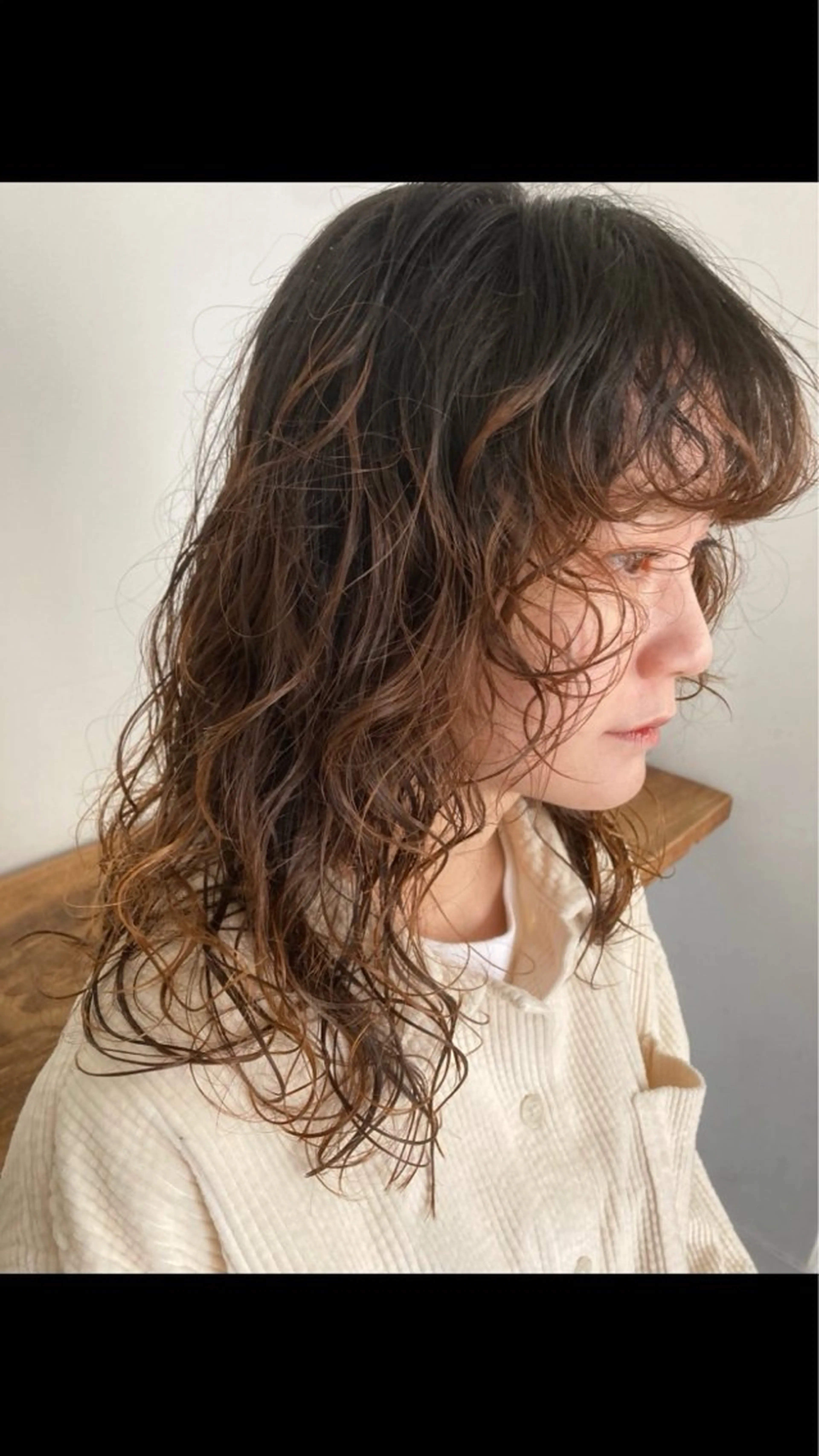 セミロング パーマ vahan✂︎ 小林未果🕊のヘアスタイル