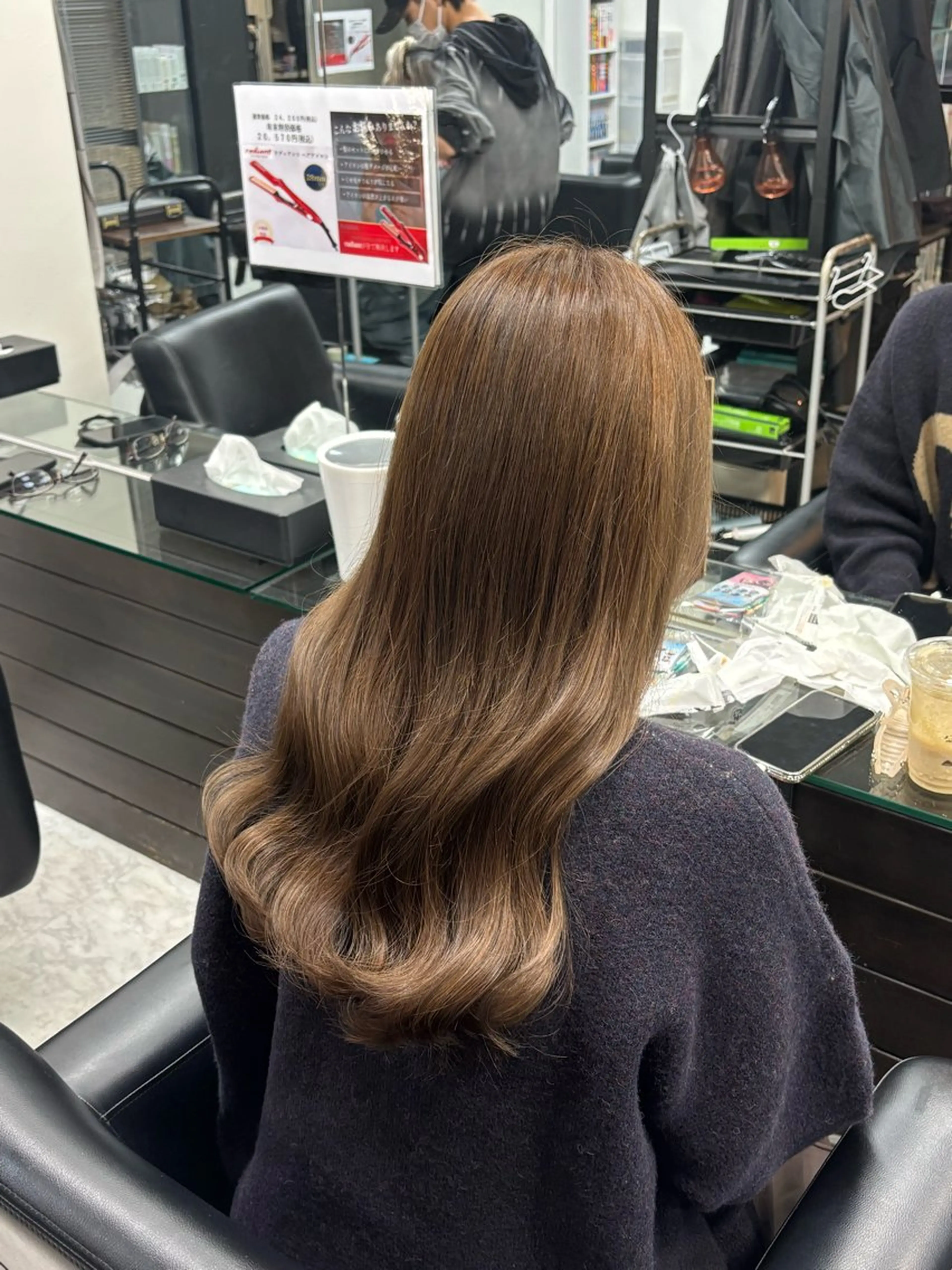 セミロング カラー ヘアカラー トリートメント パドゥプロン あんずのヘアスタイル