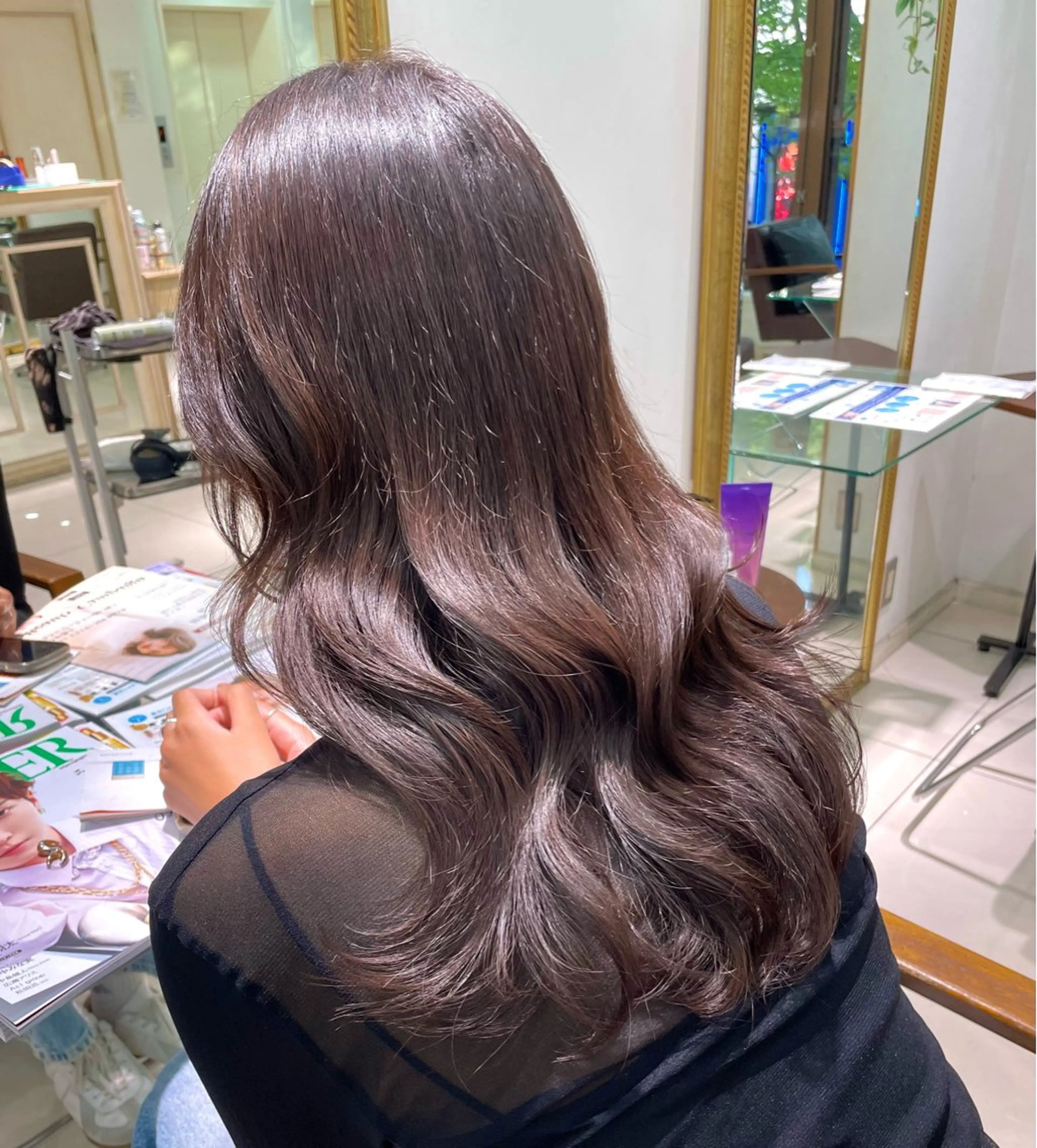 セミロング カット ヘアカラー トリートメント 古川 暖人のヘアスタイル