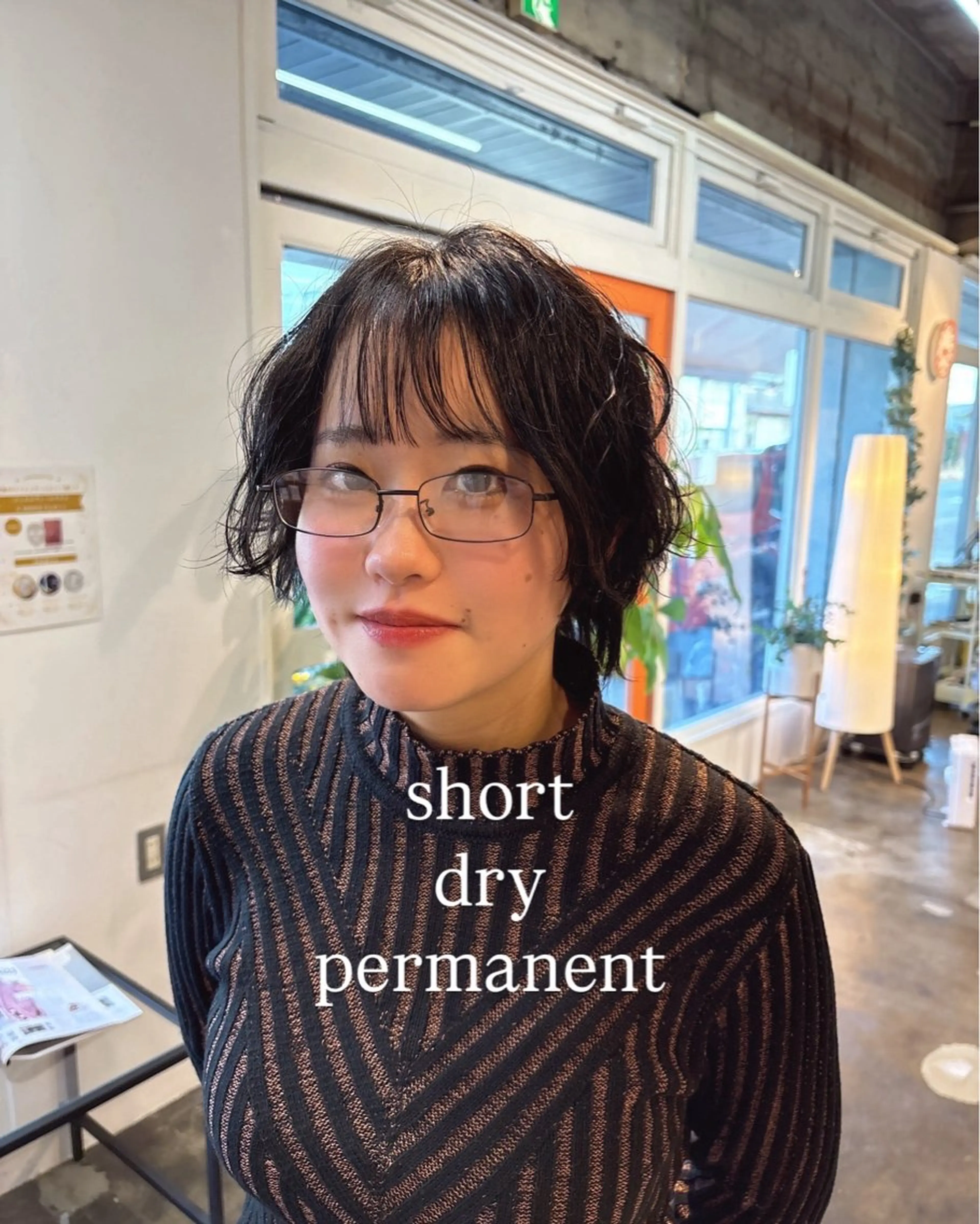 ショート パーマ パーマ shiho/レイヤー /透明感カラーのヘアスタイル