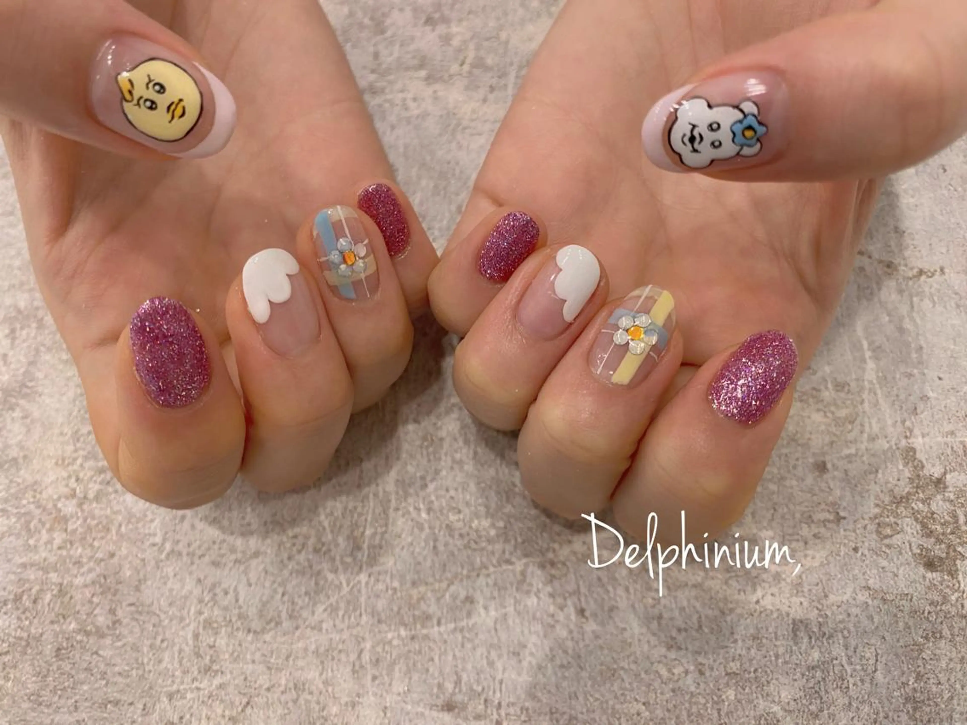 ネイル ハンドネイル 岡本 友恵のネイルデザイン