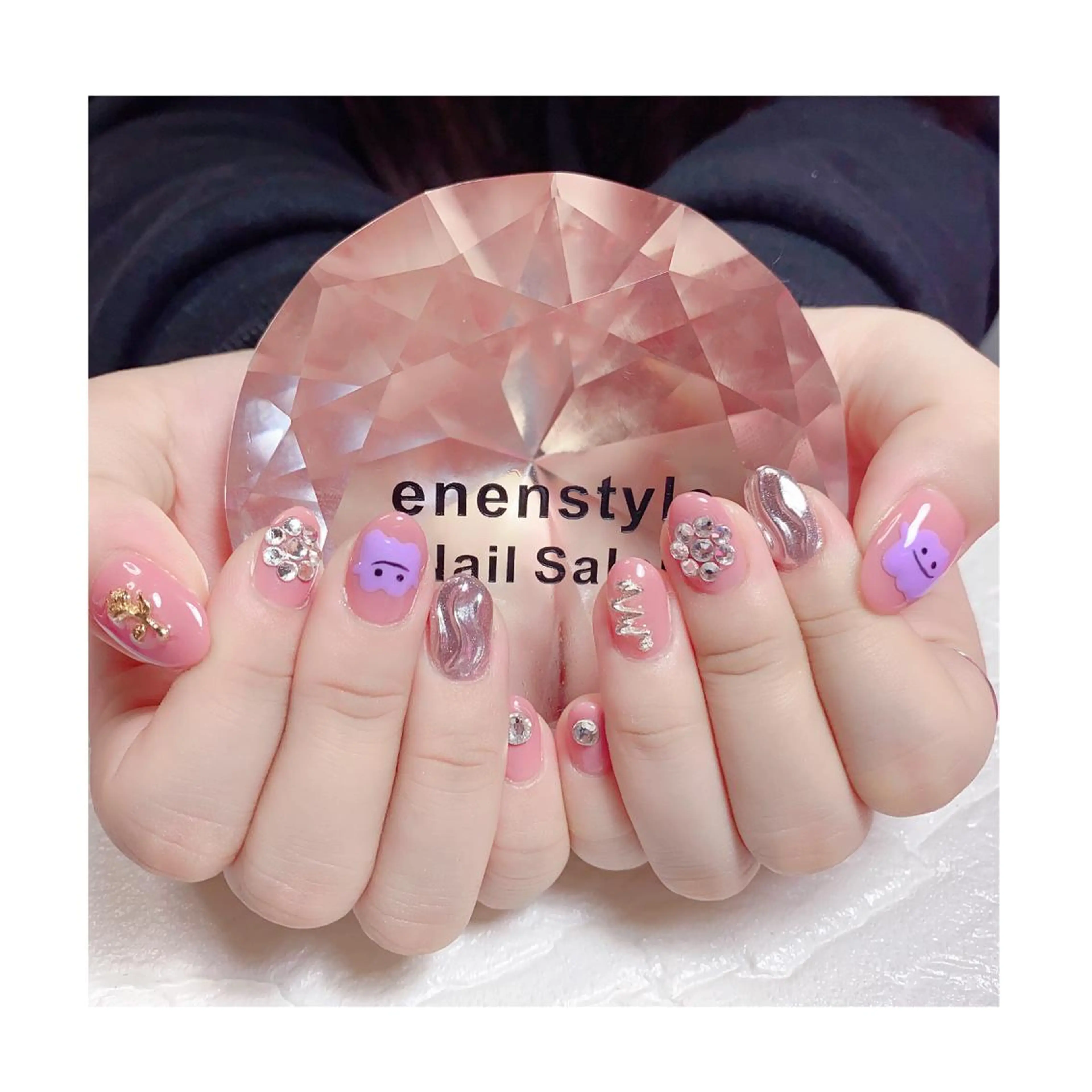 ショート ネイル ジェルネイル ニュアンスネイル オフィスネイル ワンカラーネイル パラジェル 👑enen style👑のネイルデザイン