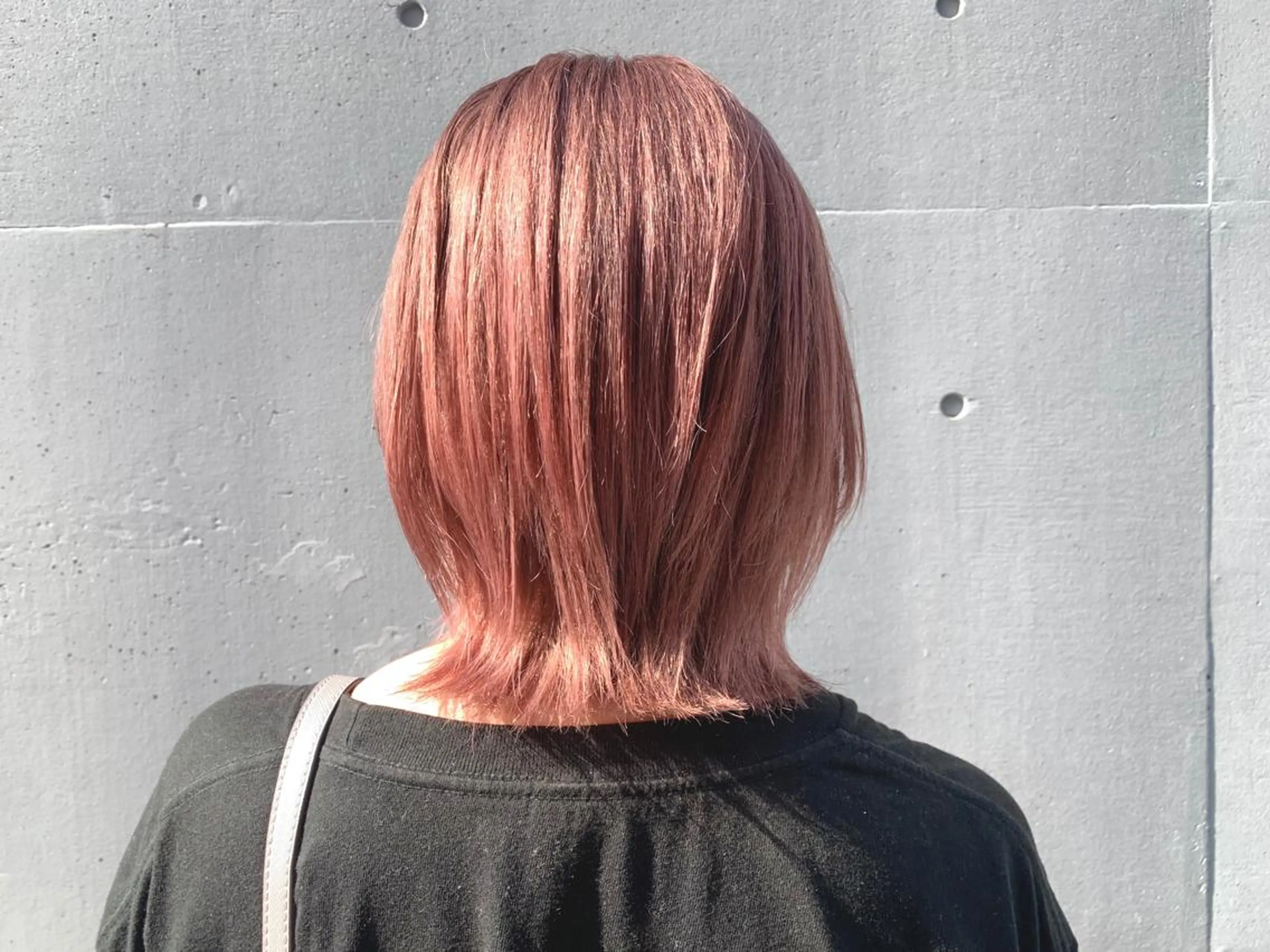 ミディアム カラー leben serikaのヘアスタイル