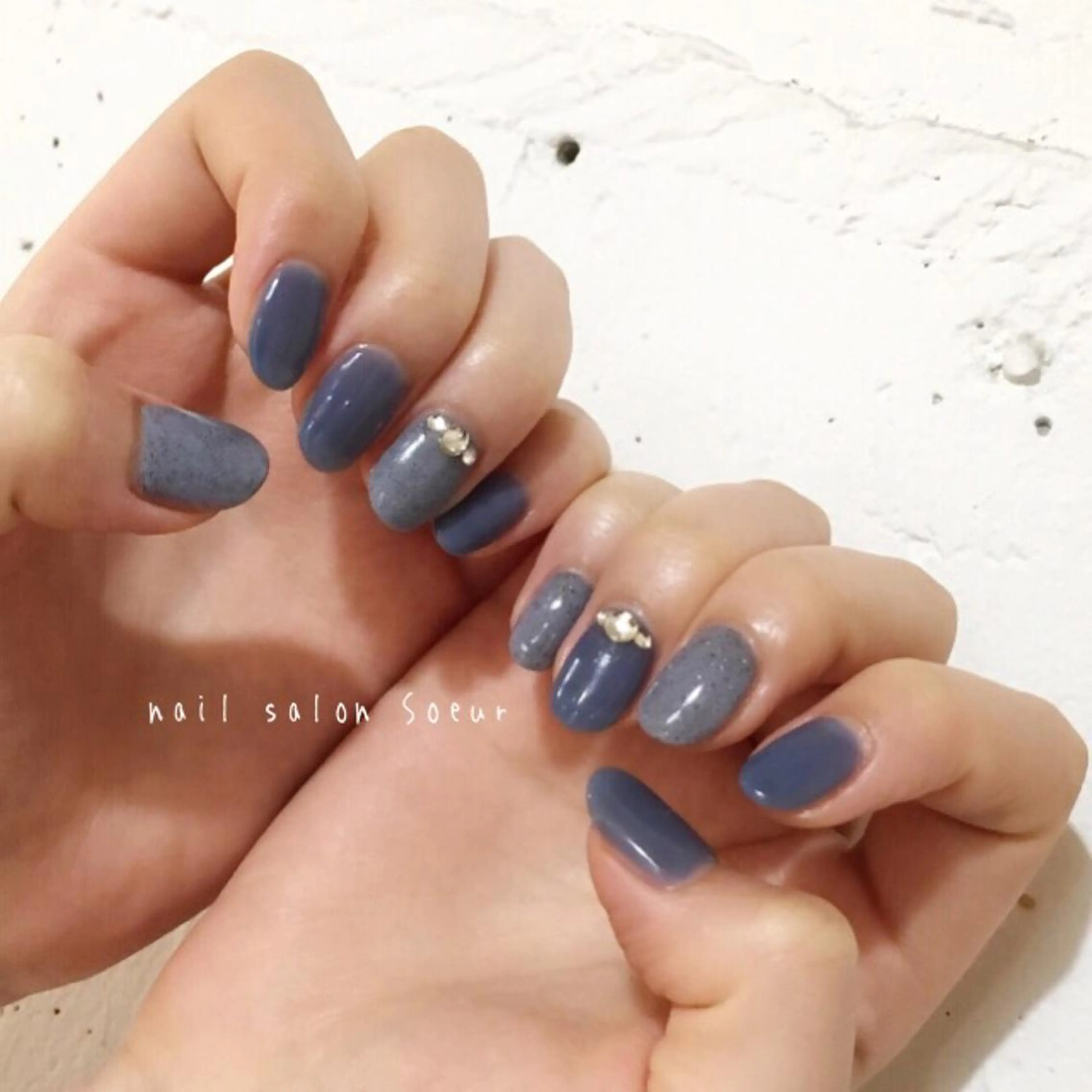 ネイル ブルー クリアネイル ジェルネイル ワンカラーネイル ストーンネイル ハンドネイル nail salon Soeurのネイルデザイン