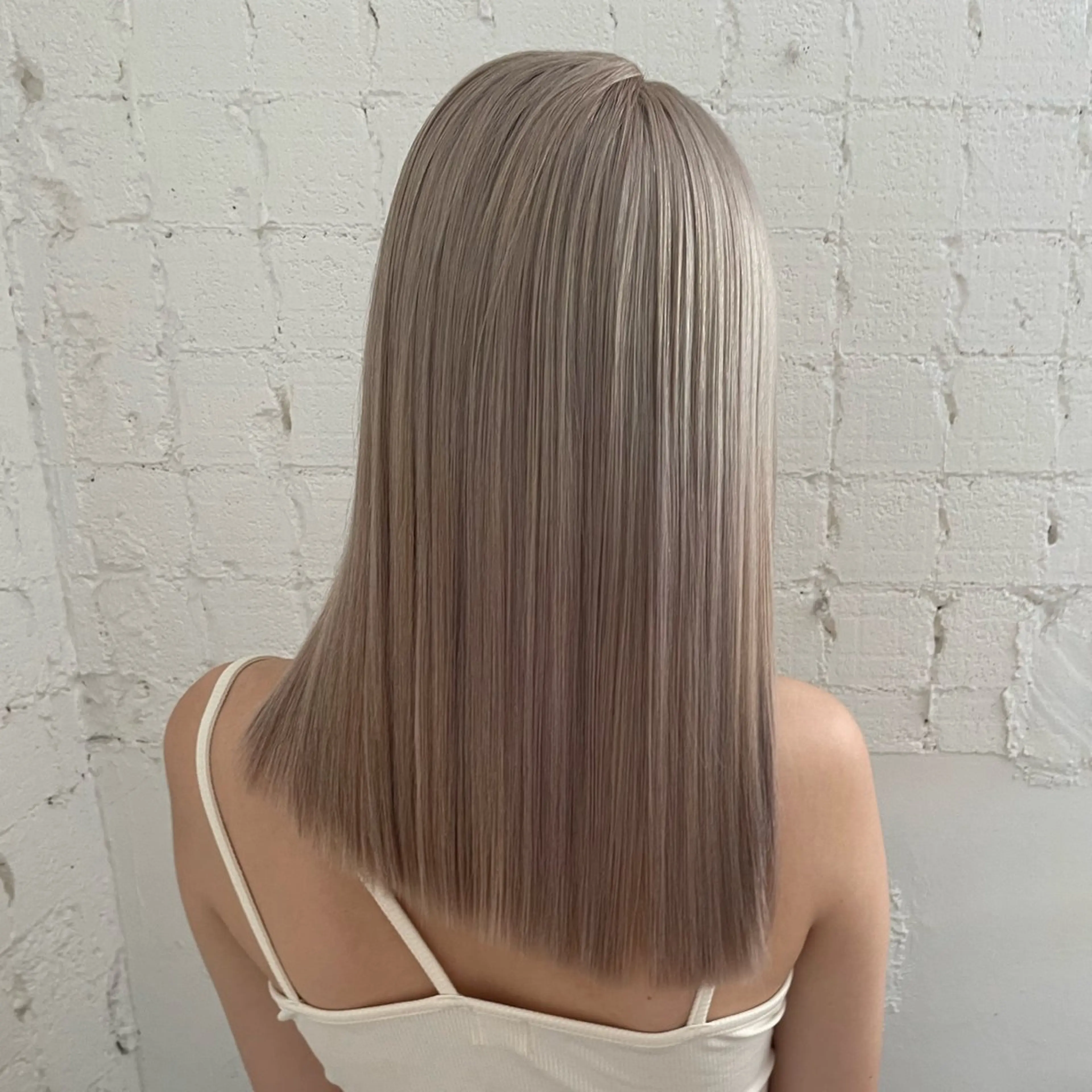 hinata /ハイトーンのヘアスタイル