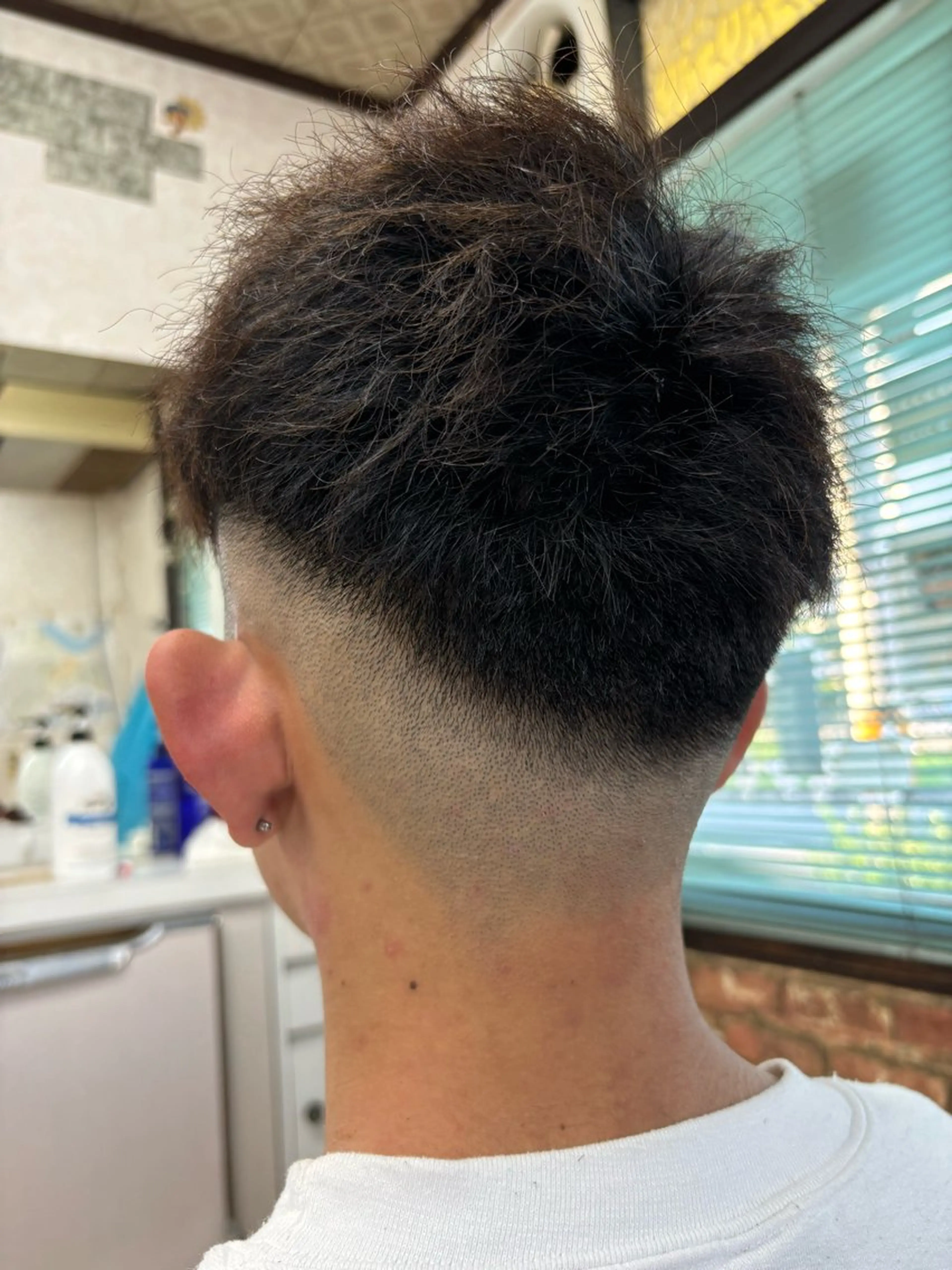 ショート やました 理容所のヘアスタイル