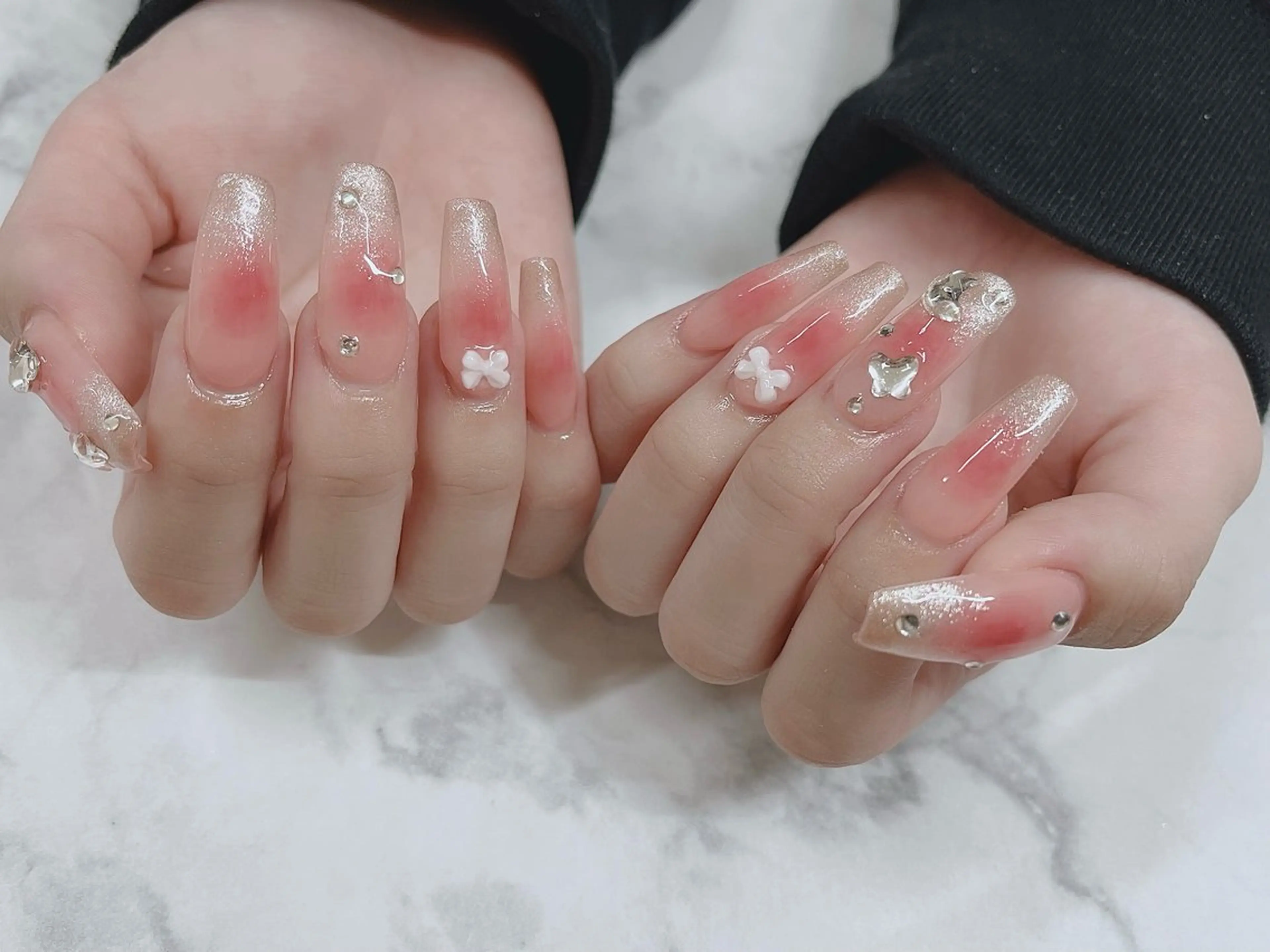 ネイル ハンドネイル ハンドケア Regene ARAKIのネイルデザイン