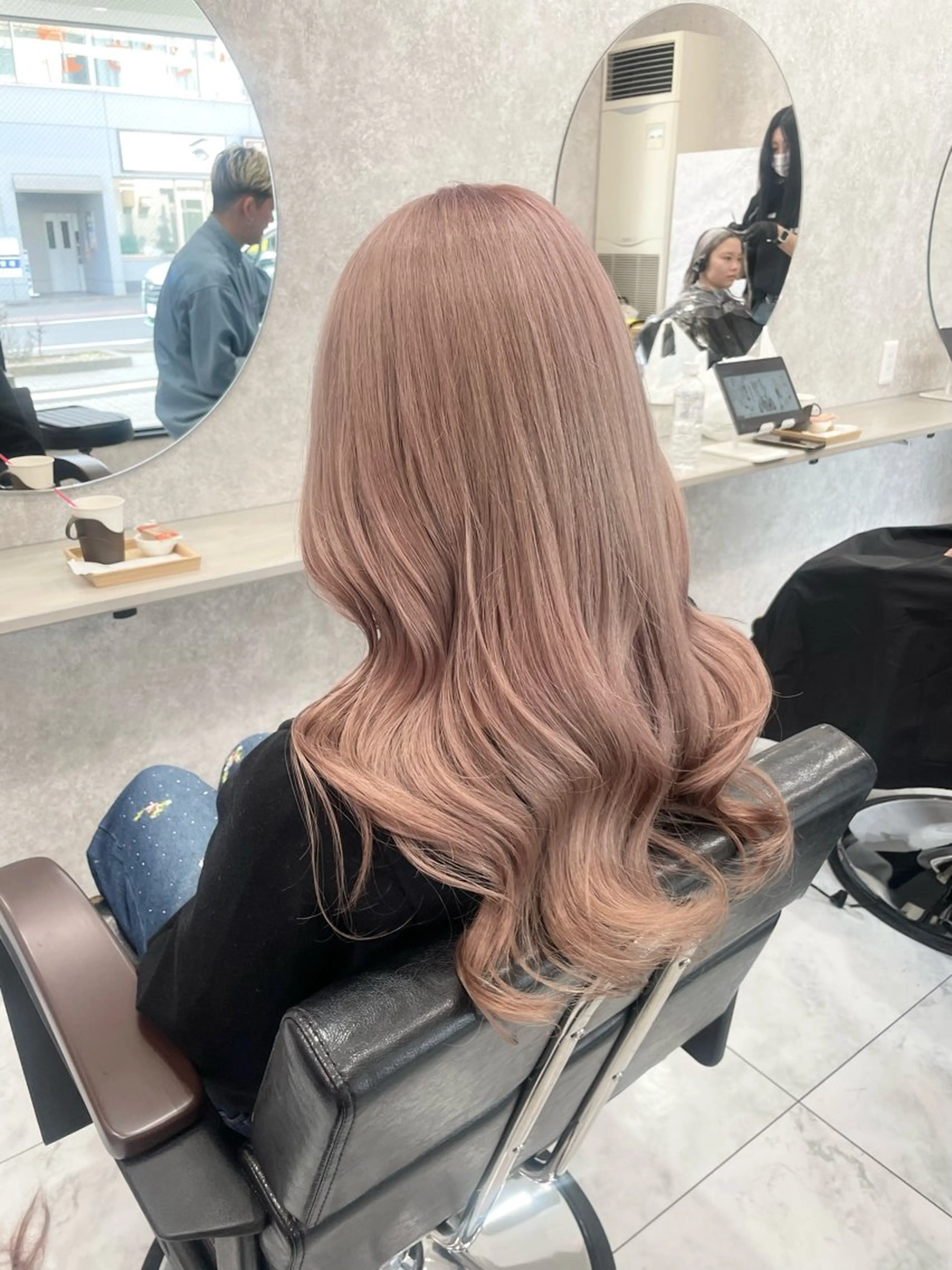 セミロング 🦋ハイトーン🦋 石山 希理🦋のヘアスタイル