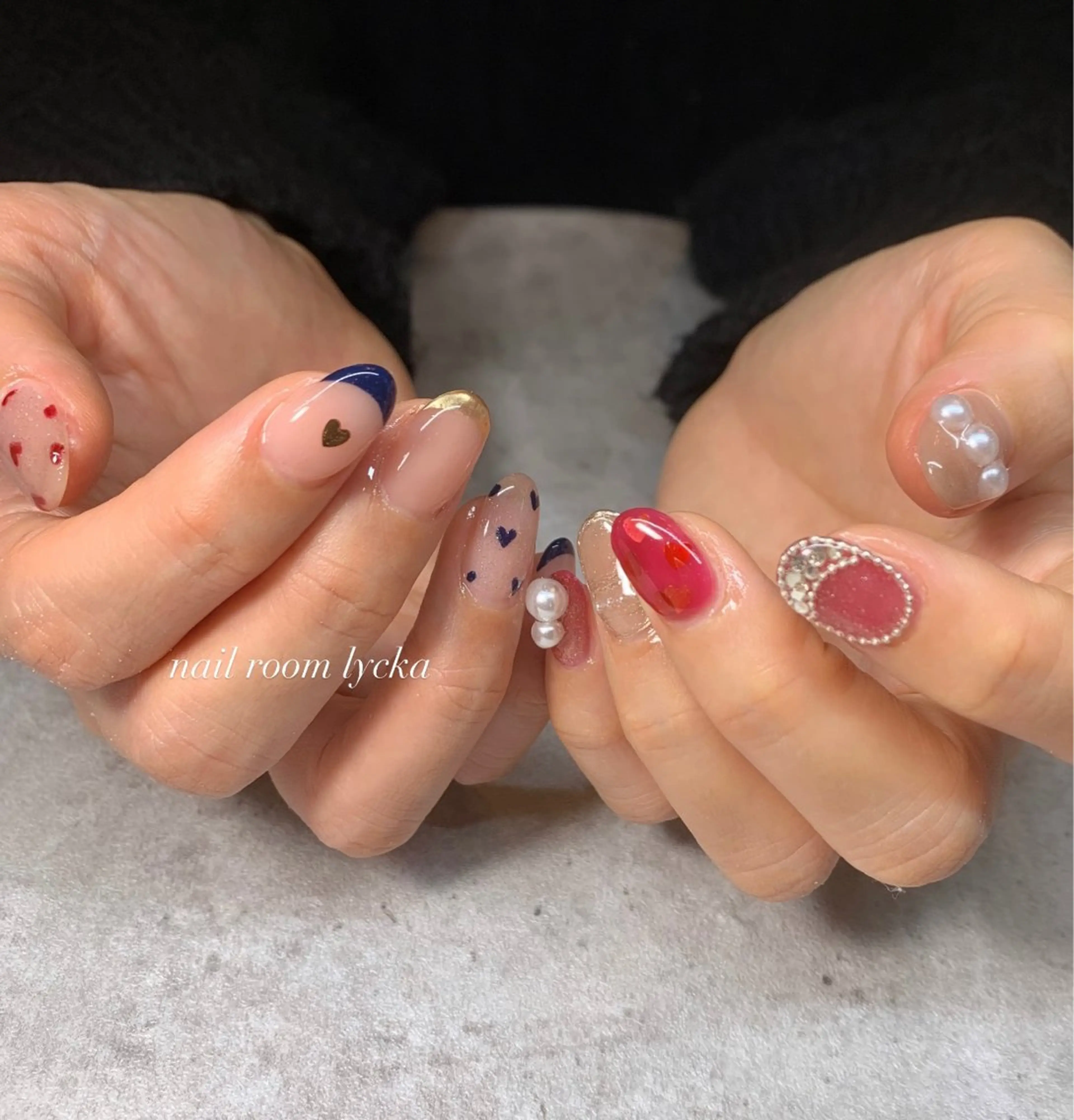 ネイル ﾈｲﾙﾙｰﾑﾘｯｶ 𝐦𝐚𝐲𝐮のネイルデザイン