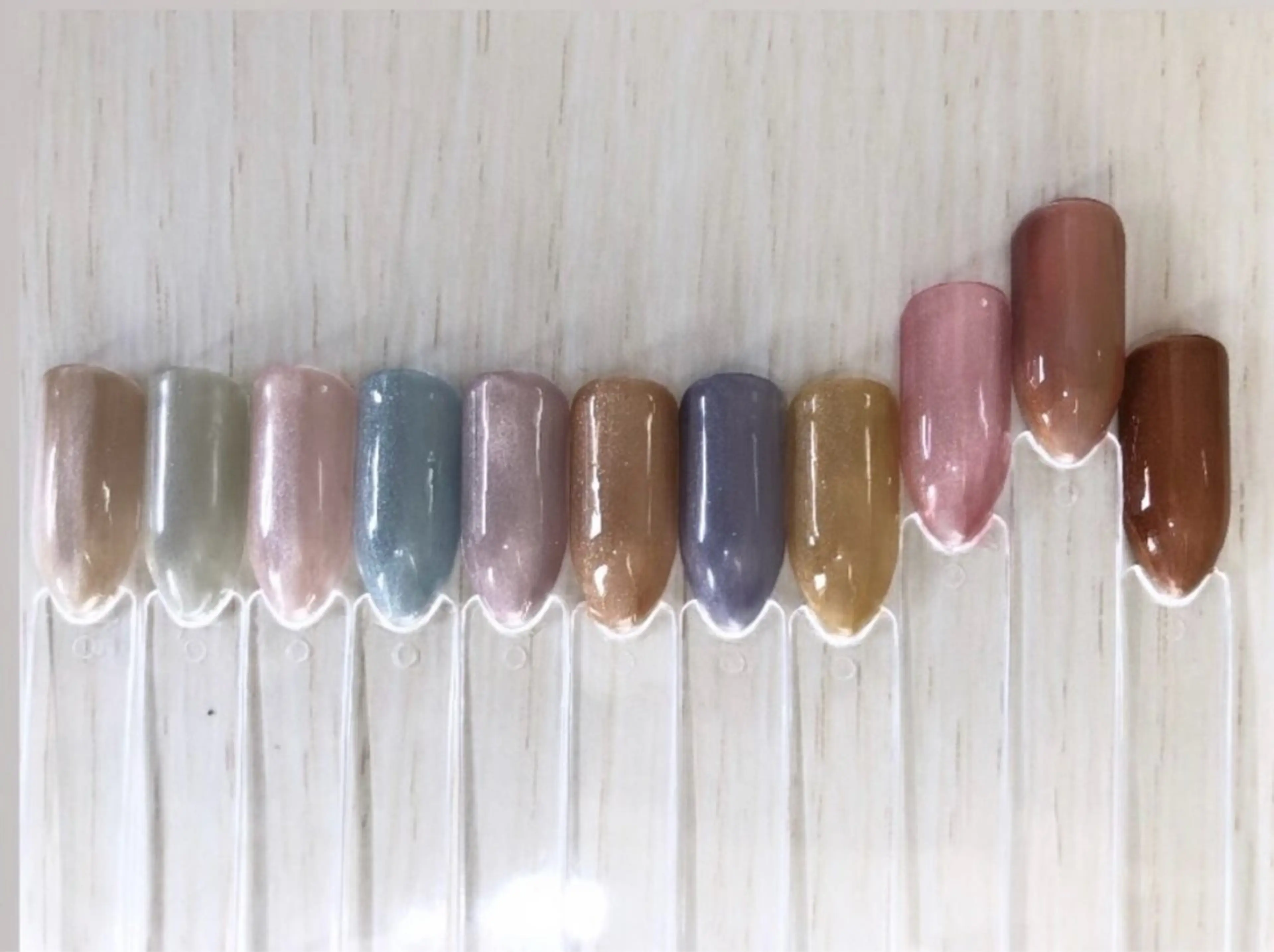 ネイル ジェルネイル マグネットネイル パラジェル ハンドネイル AMATERAS 💅💖AKINAのネイルデザイン