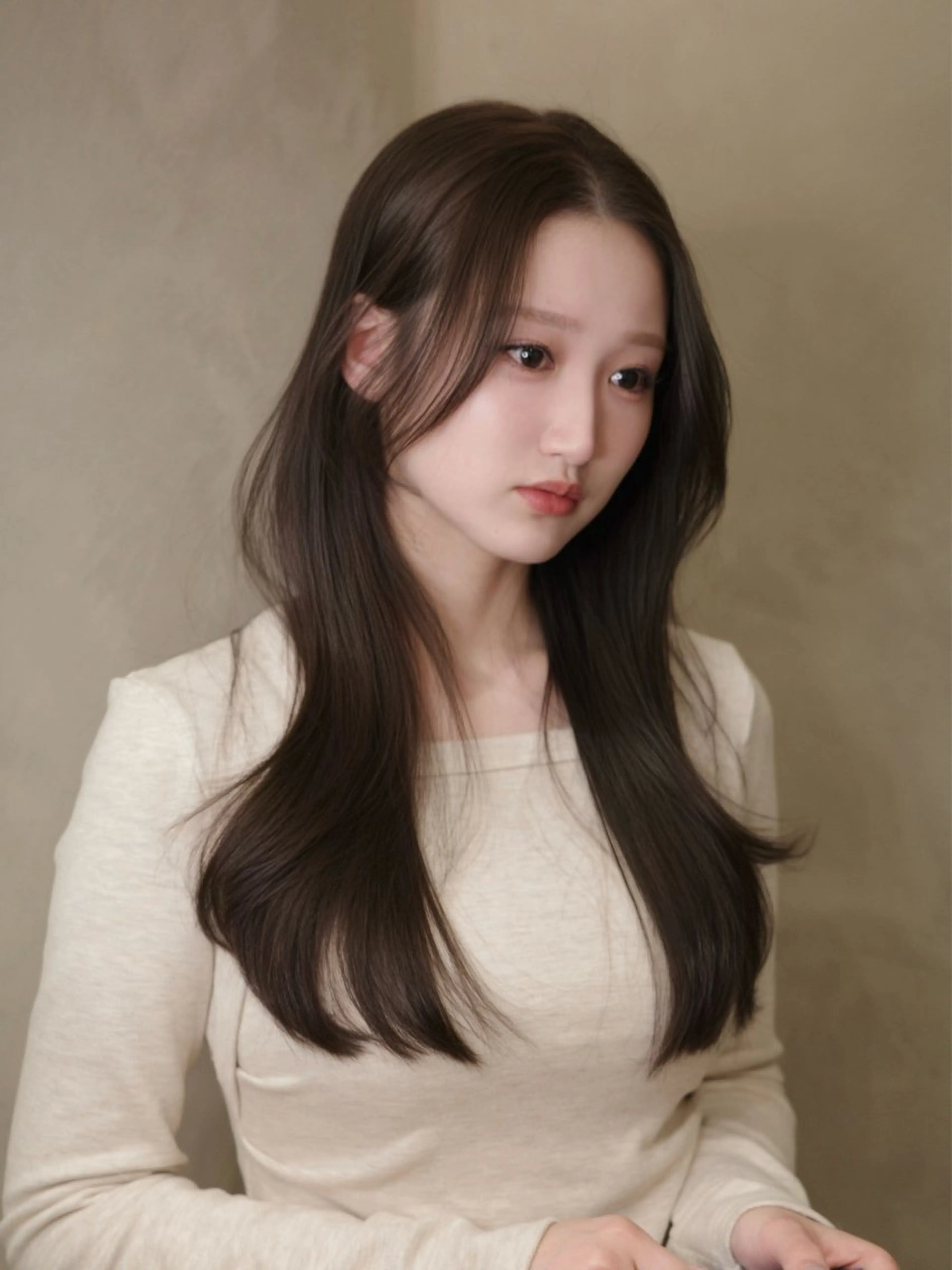 ロング 髪質改善 レイヤーカット 似合わせカット 美顔形成｜レイヤー ｜青山のヘアスタイル