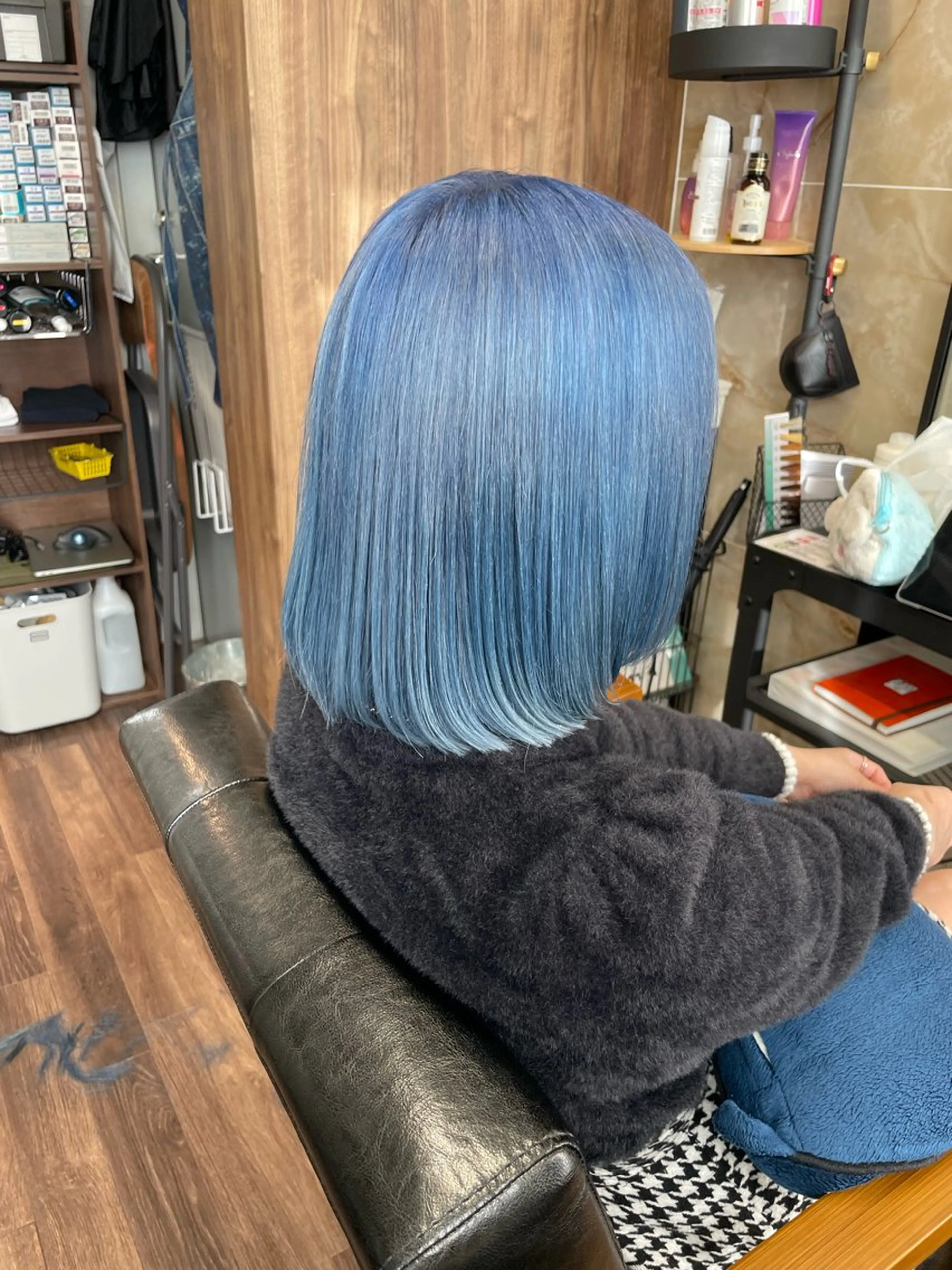 ミディアム カラー ヘアカラー トリートメント Lull1人美容室 バレイヤージュのヘアスタイル