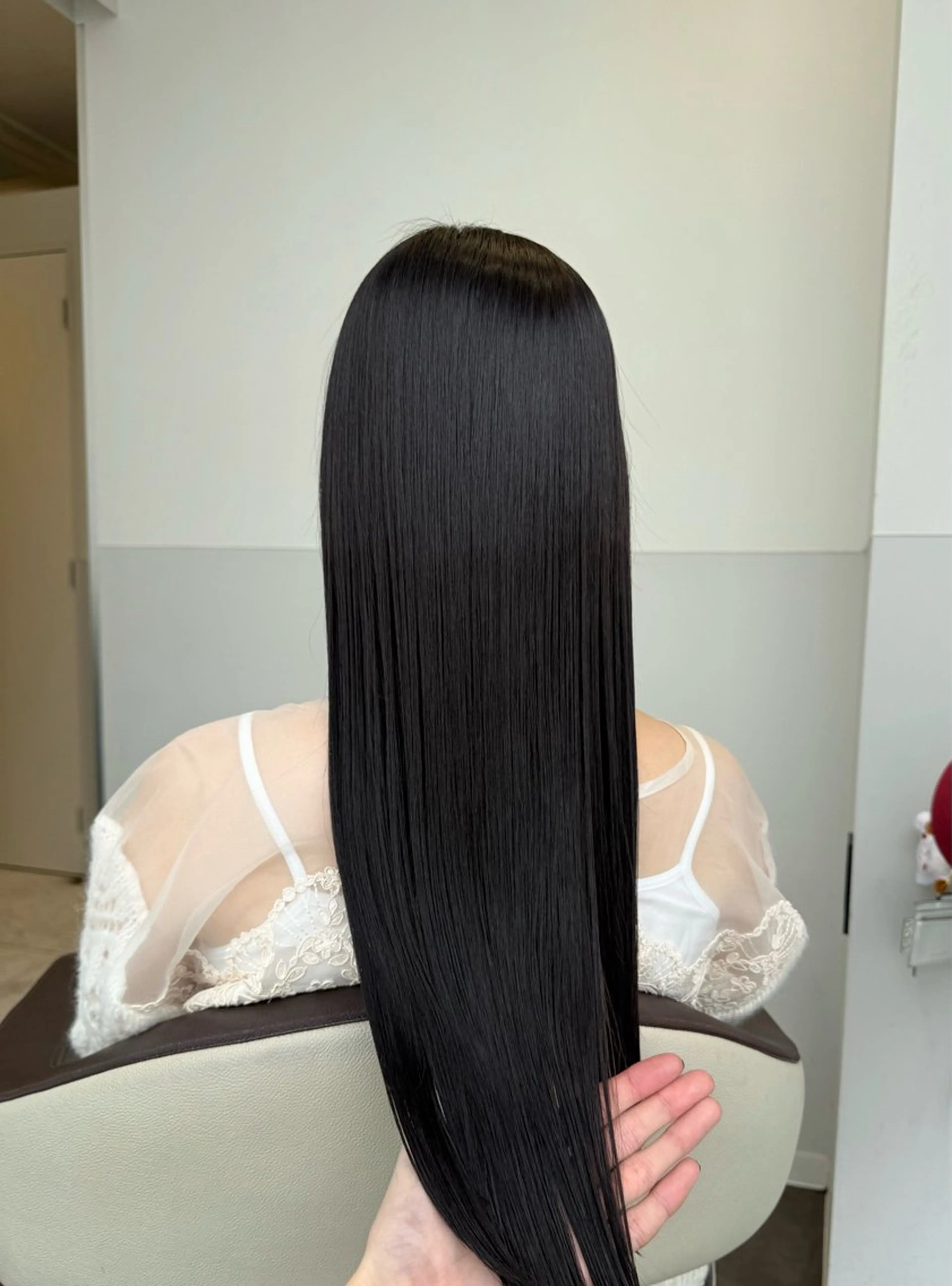 ミディアム 縮毛矯正 トリートメント SALOWIN栄 高須大貴のヘアスタイル