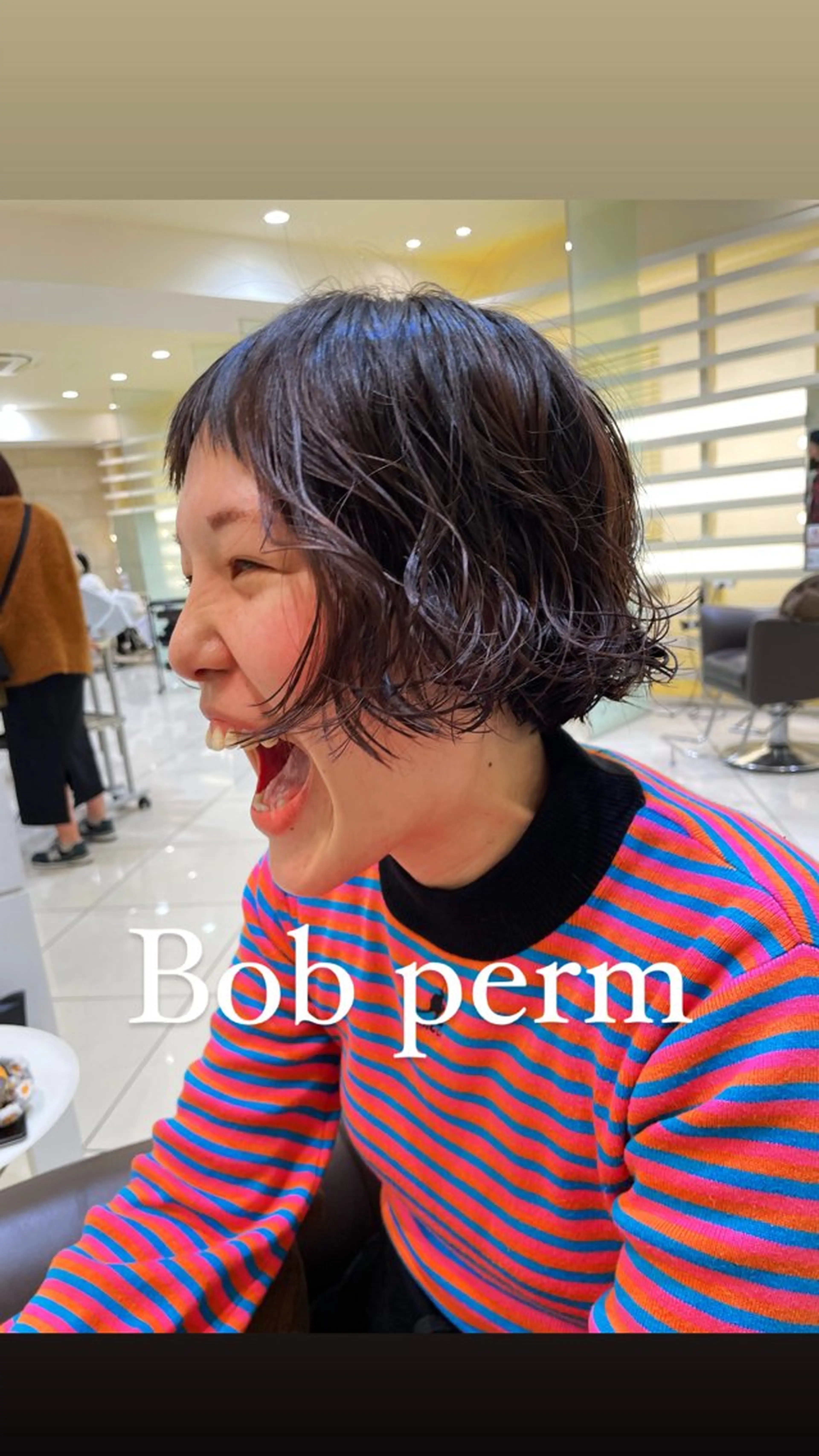 ショート パーマ 暖色カラー/パラッと Bob/モエのヘアスタイル