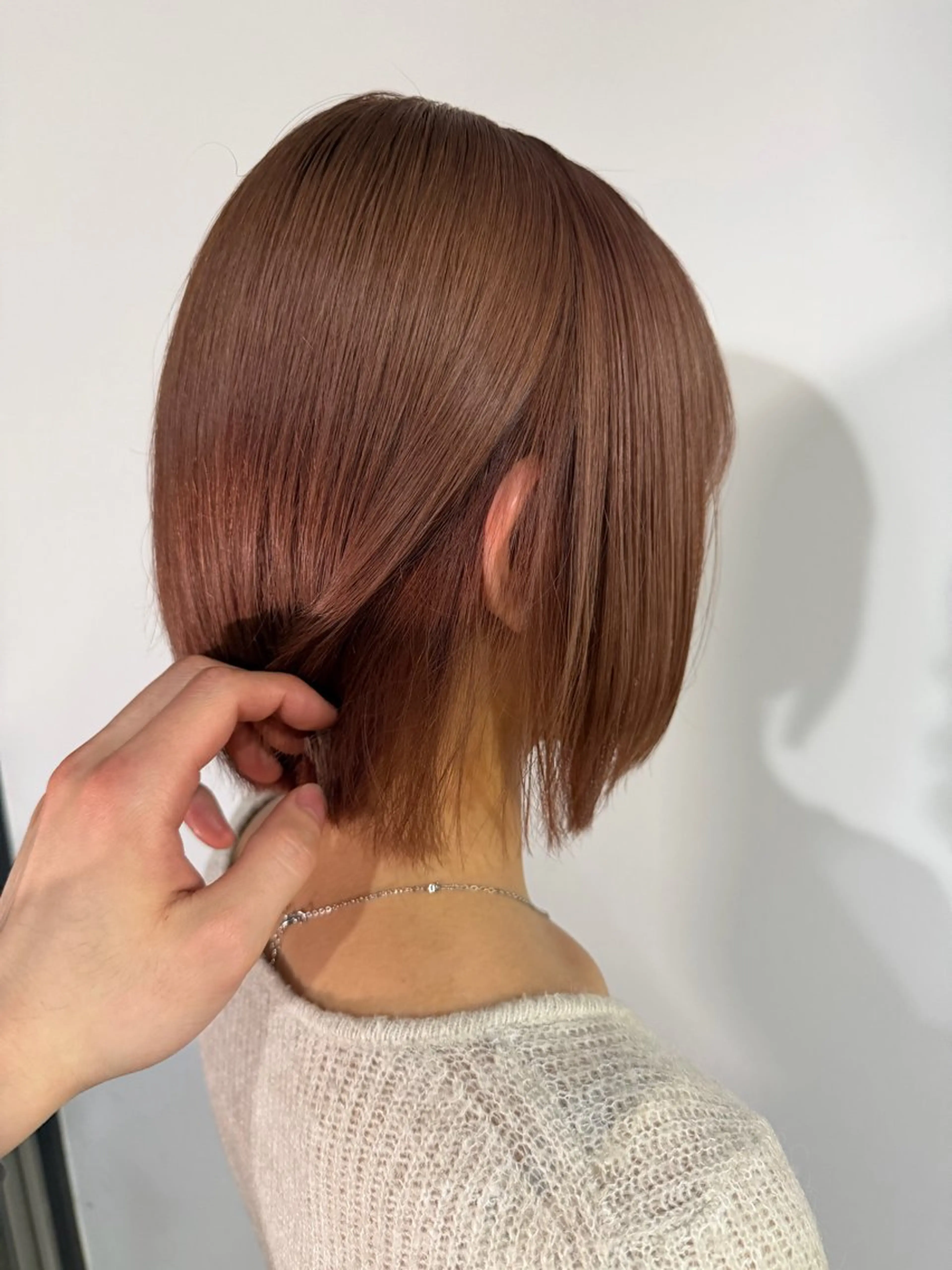ショート カラー ベージュカラー ミルクティーベージュ ピンクカラー ヘアカラー ゆうと/ブリーチモデ ル/ストレートモデルのヘアスタイル