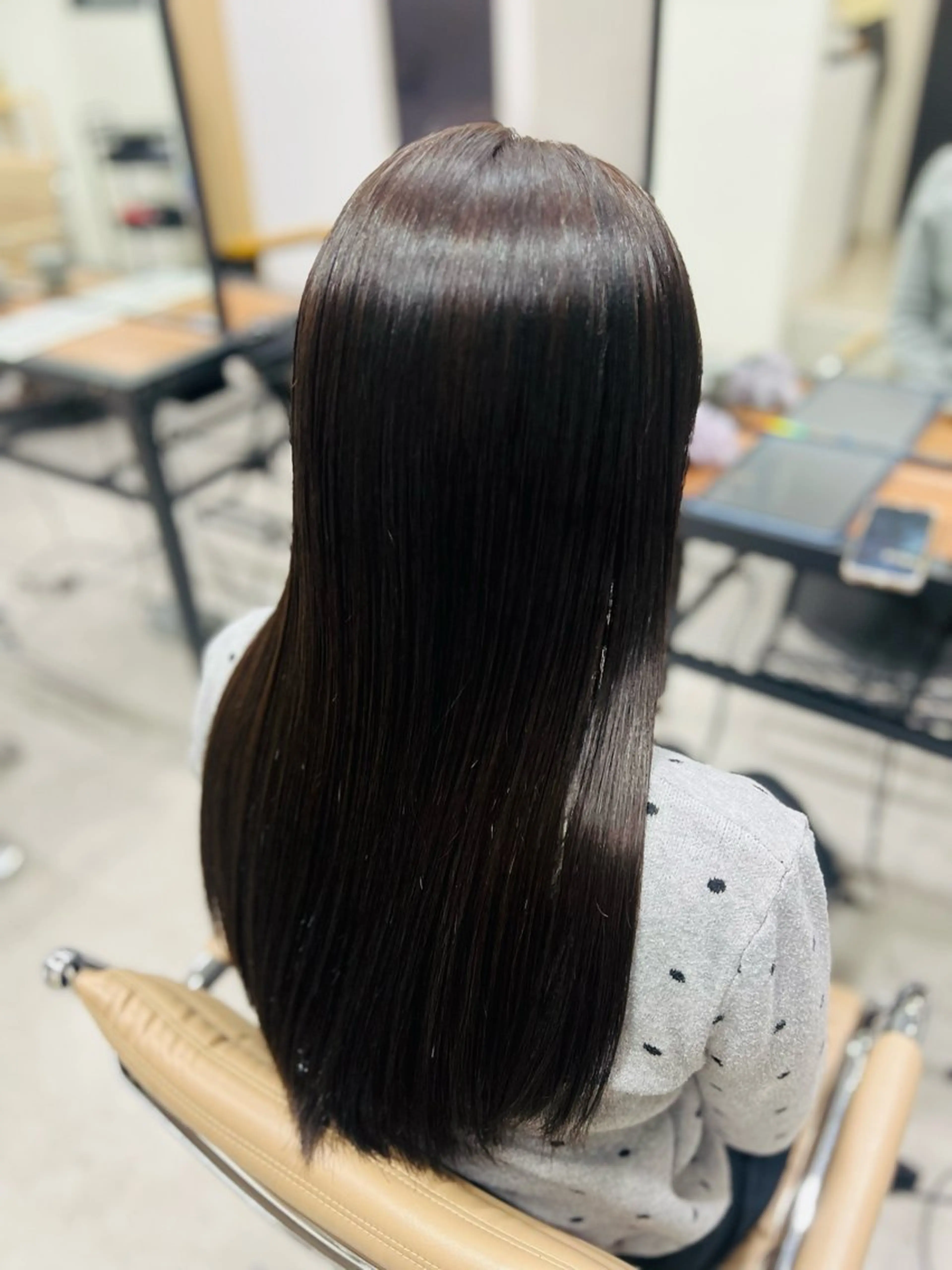 カラー ayaka🌻 艶カラー✨縮毛矯正のヘアスタイル