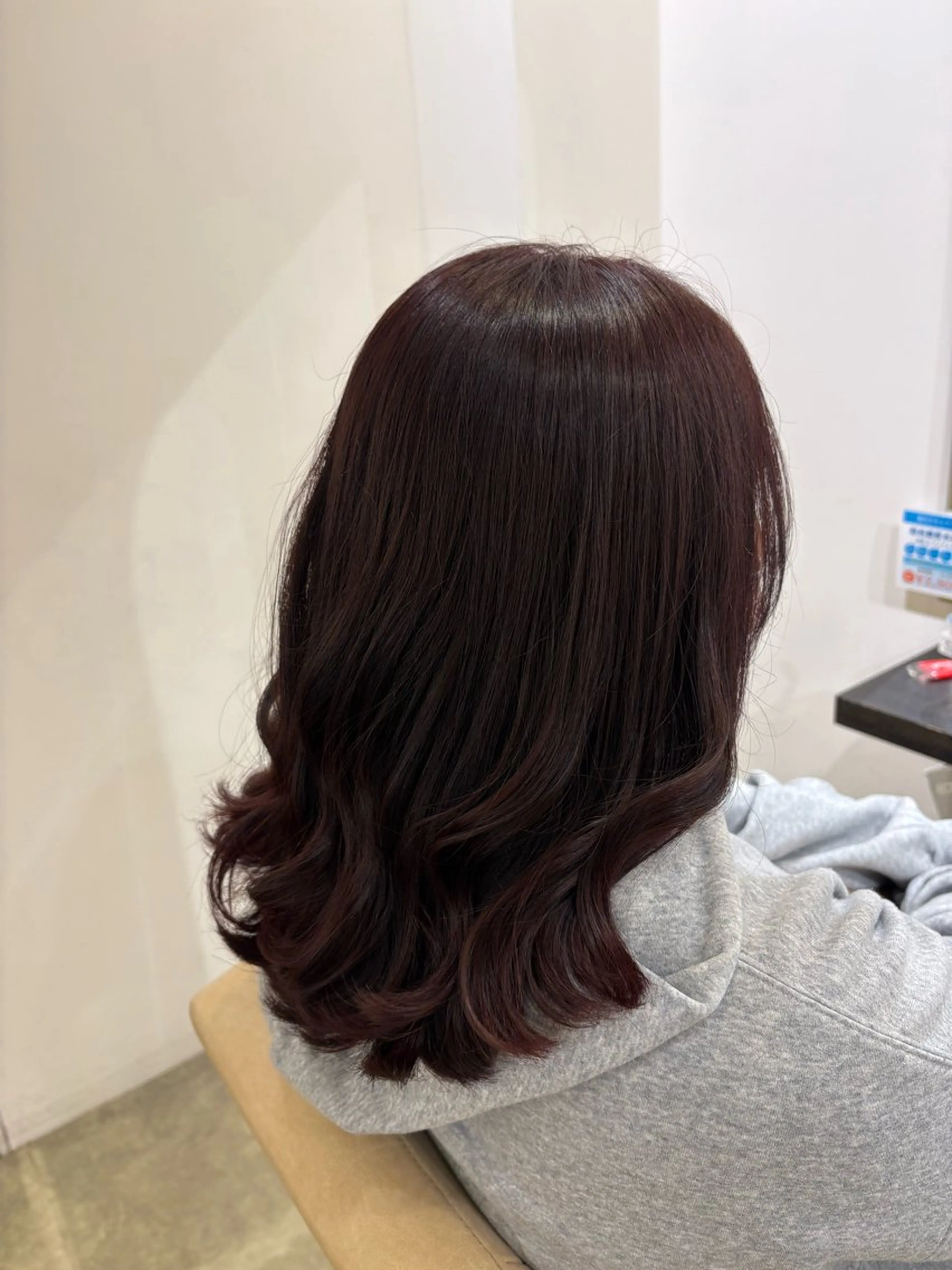 ミディアム MAHAE 中司のヘアスタイル