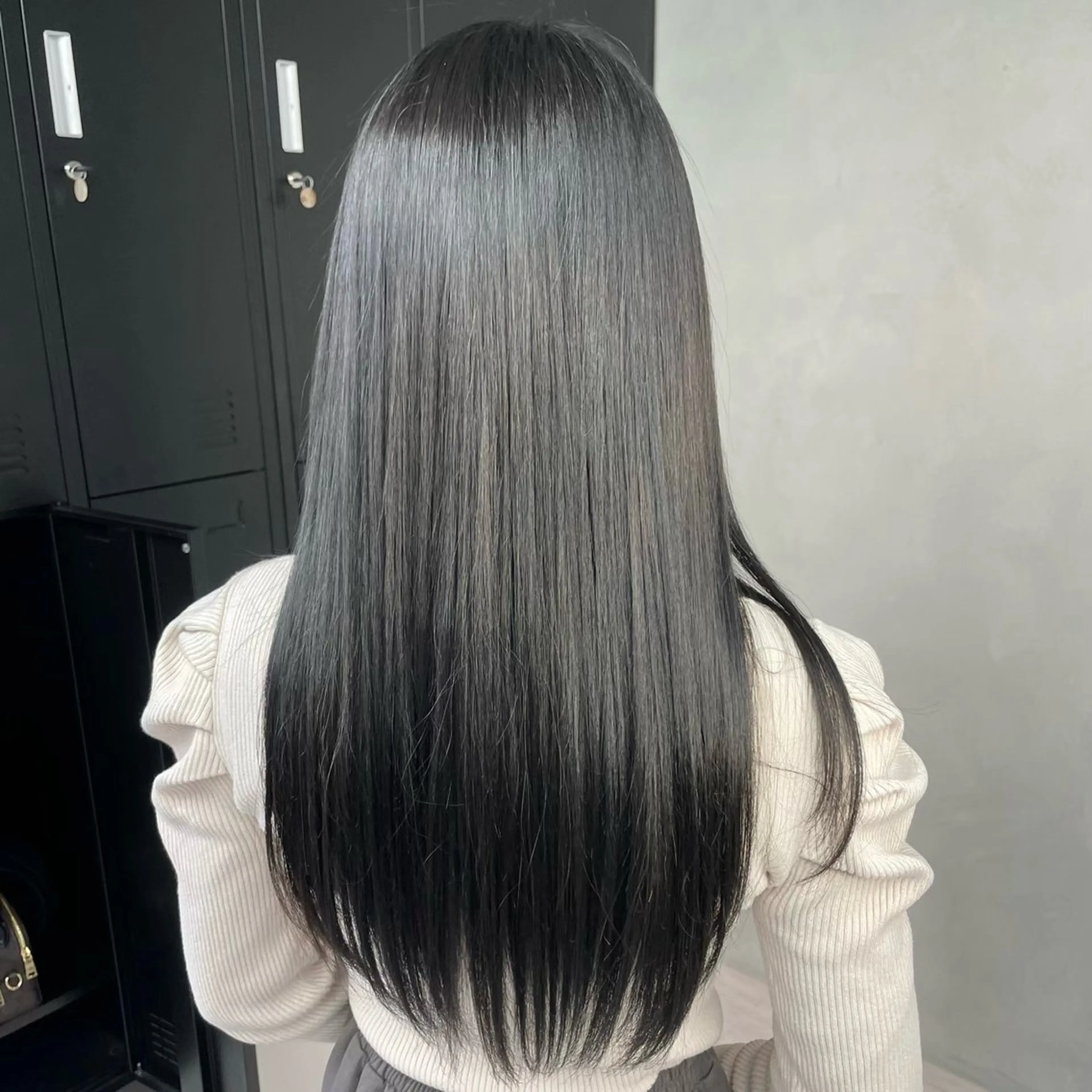 ロング 山路 和花のヘアスタイル