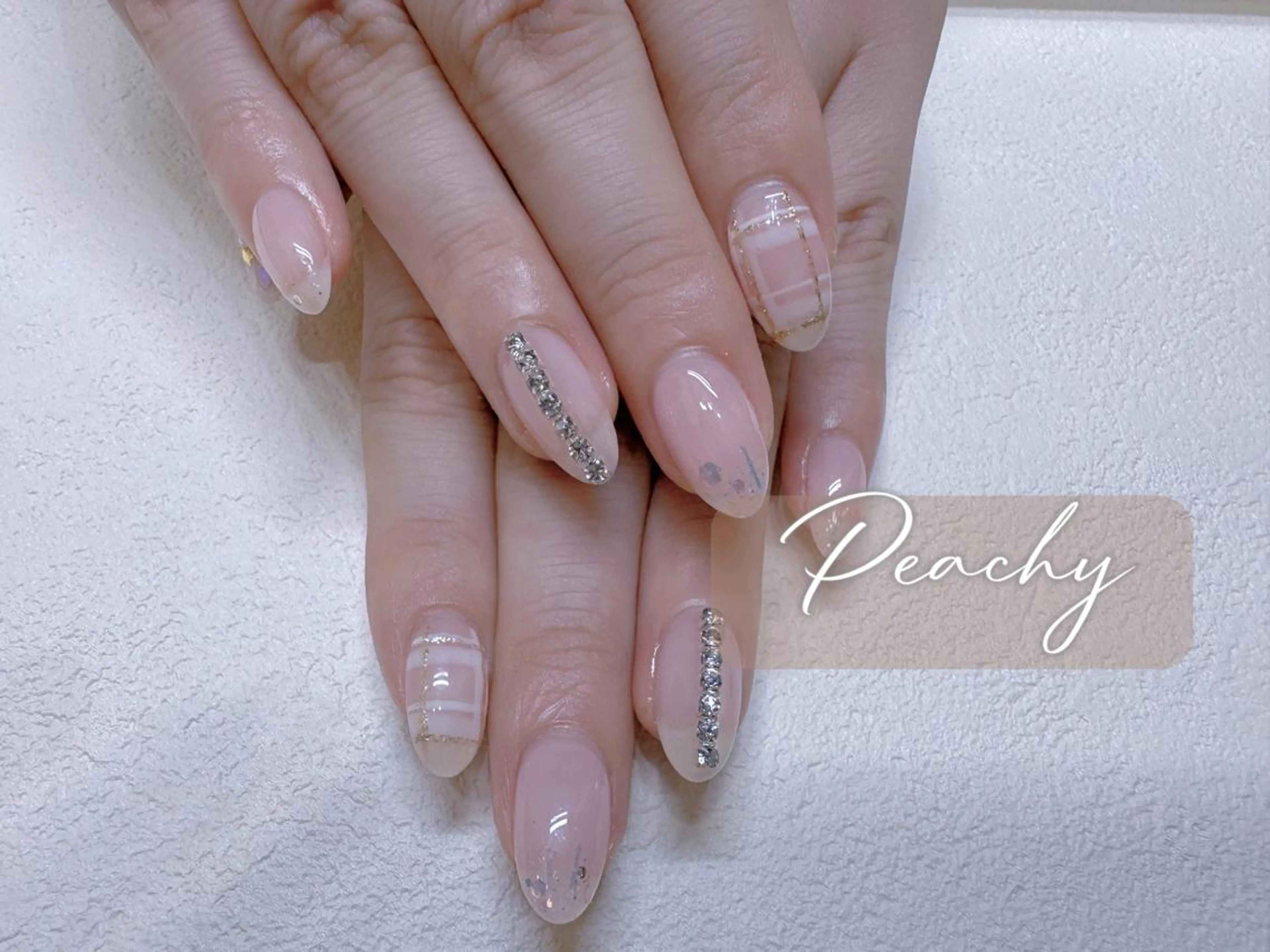 ネイル ハンドネイル Peachy 🍑のネイルデザイン