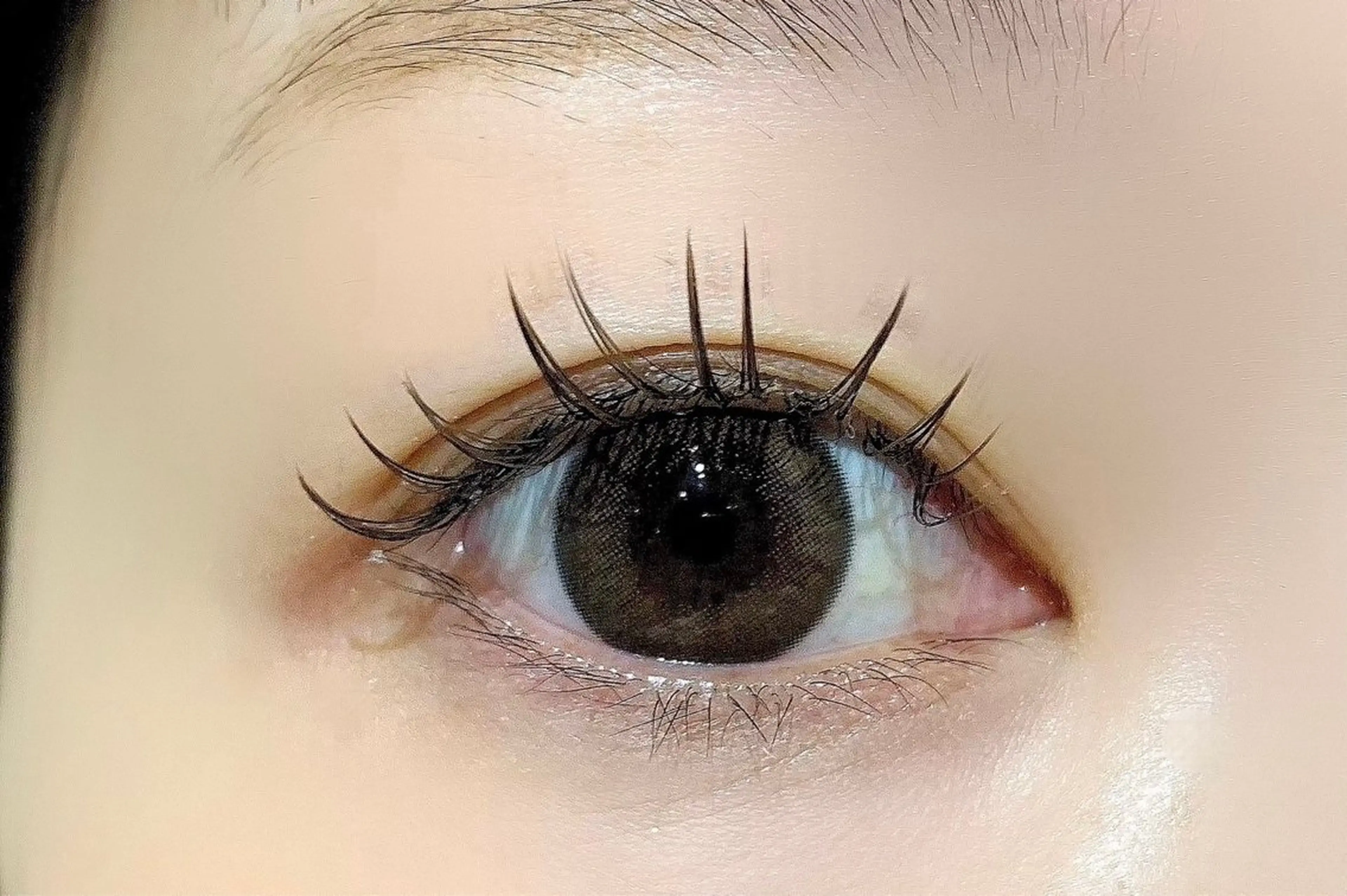 マツエク・マツパ emelu 藤原の眉毛・アイブロウイメージ