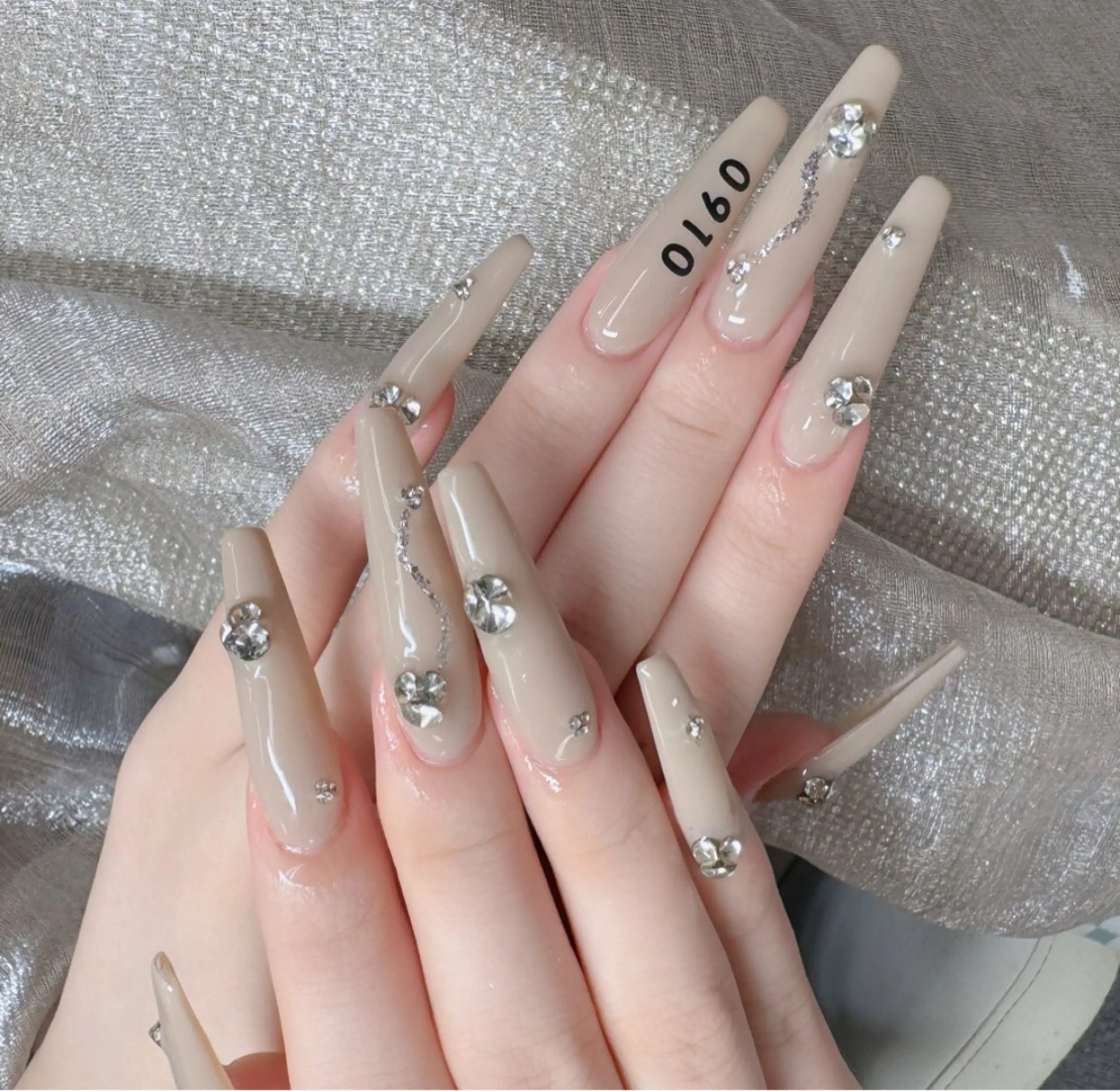 ネイル フレンチネイル ジェルネイル ガラスフレンチ ハロウィン ハート ハンドネイル H.baby Nail Salonのネイルデザイン