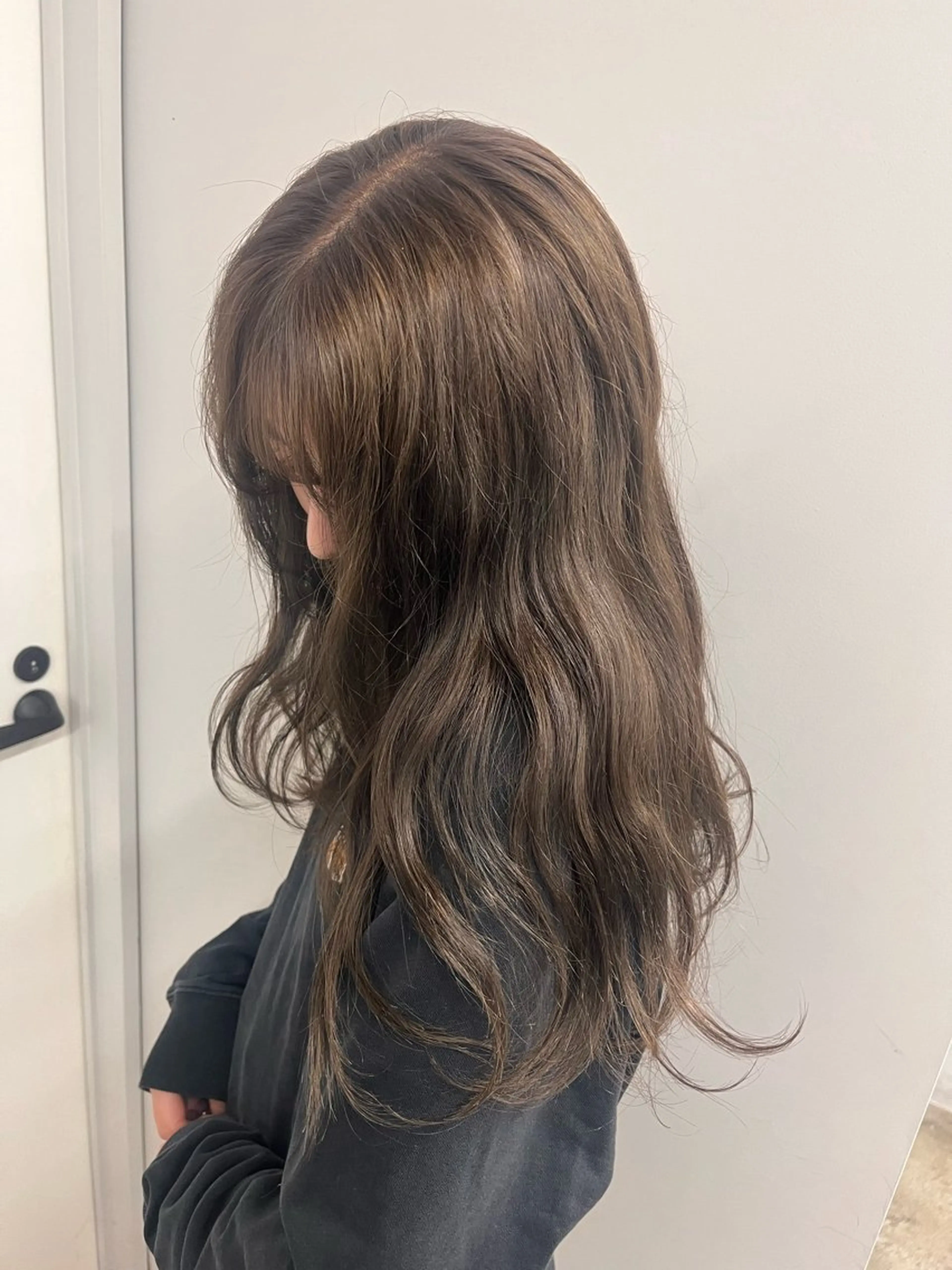 カラー koiki🪿 ナチュラルニュアンスのヘアスタイル