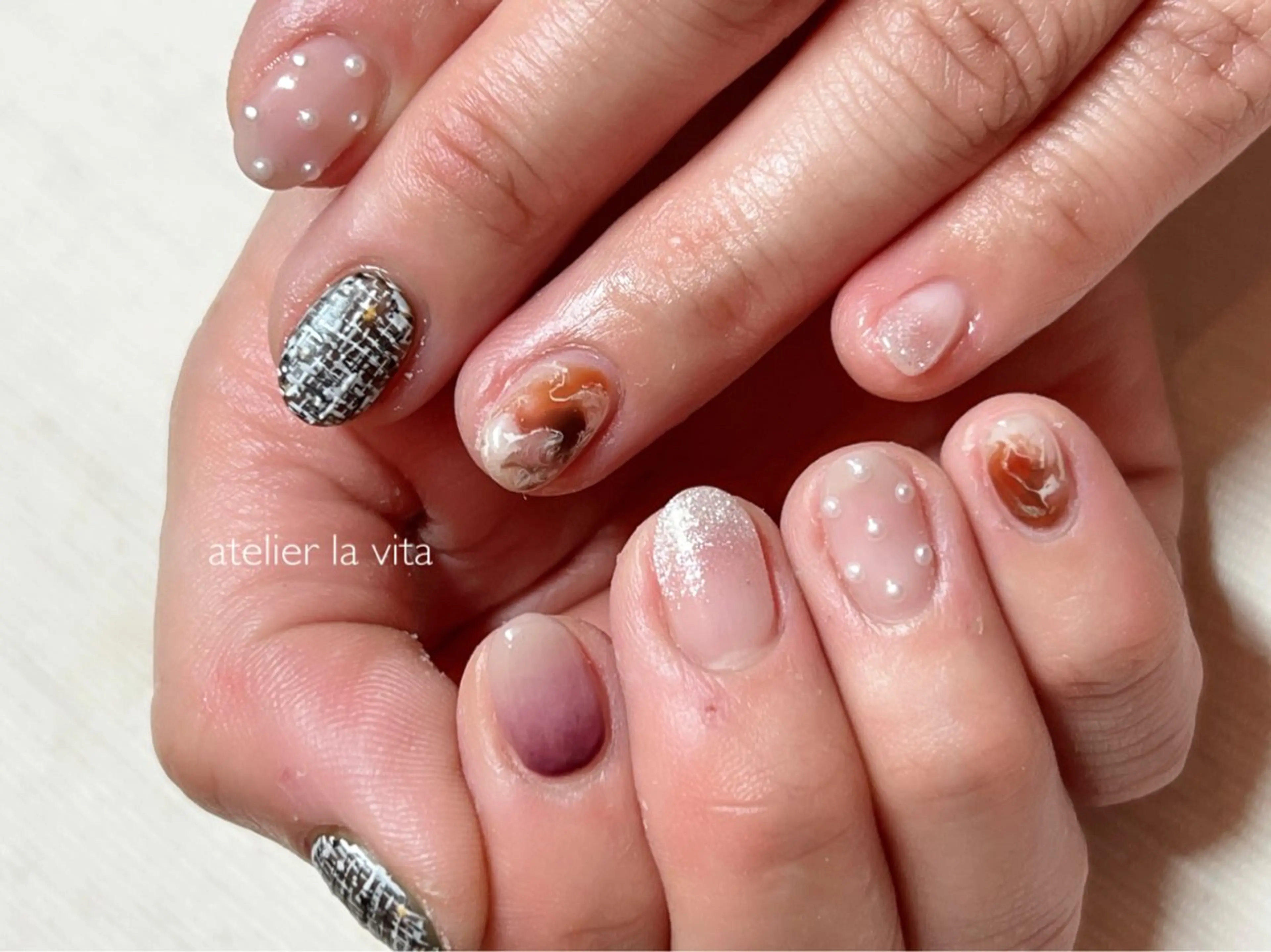 ネイル クリアネイル ジェルネイル グラデーション メンズネイル ハンドネイル lavita. mimuraのネイルデザイン