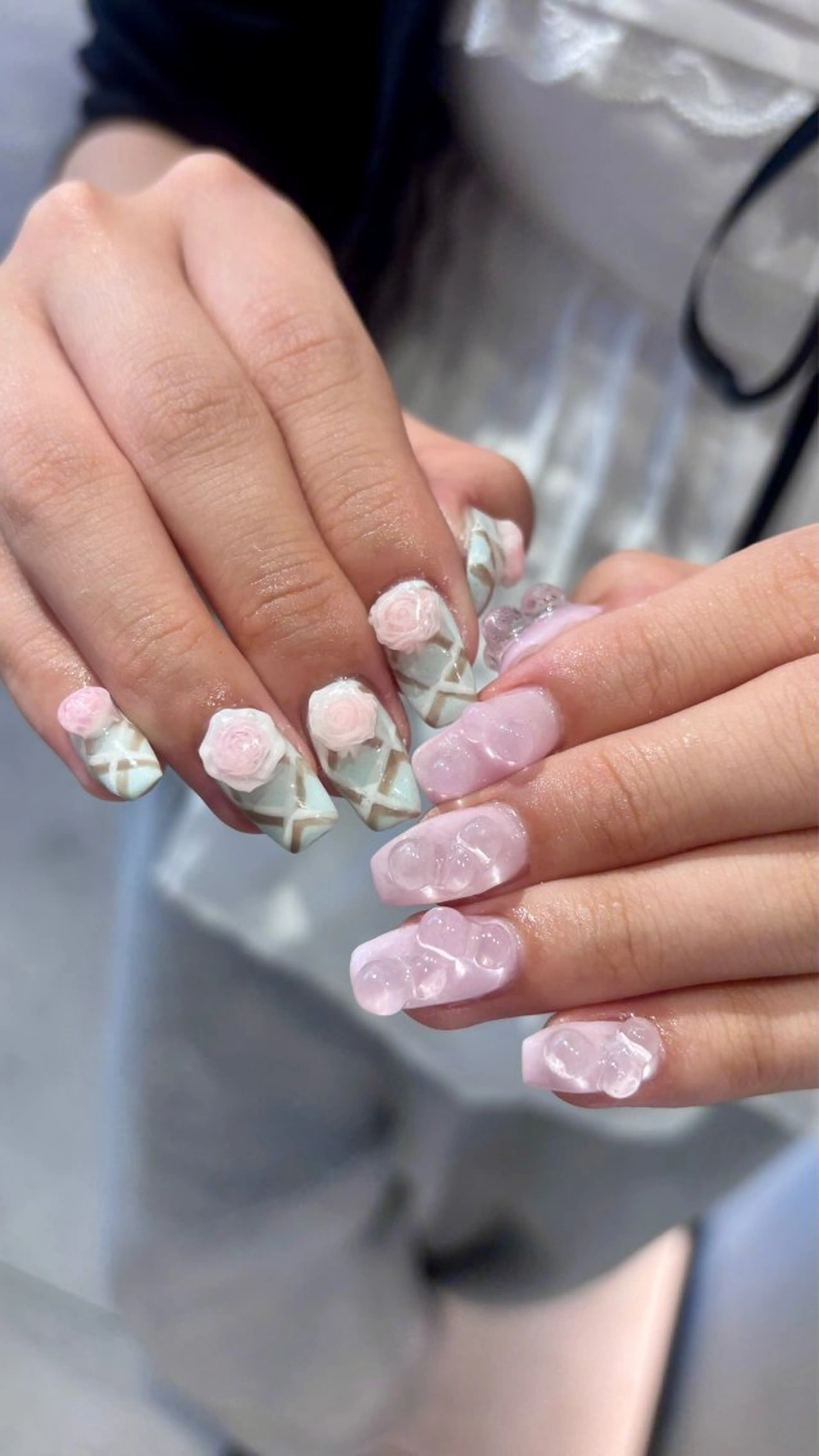 ネイル ハンドネイル ハイトーン/レイヤー nail 百咲💌のヘアスタイル
