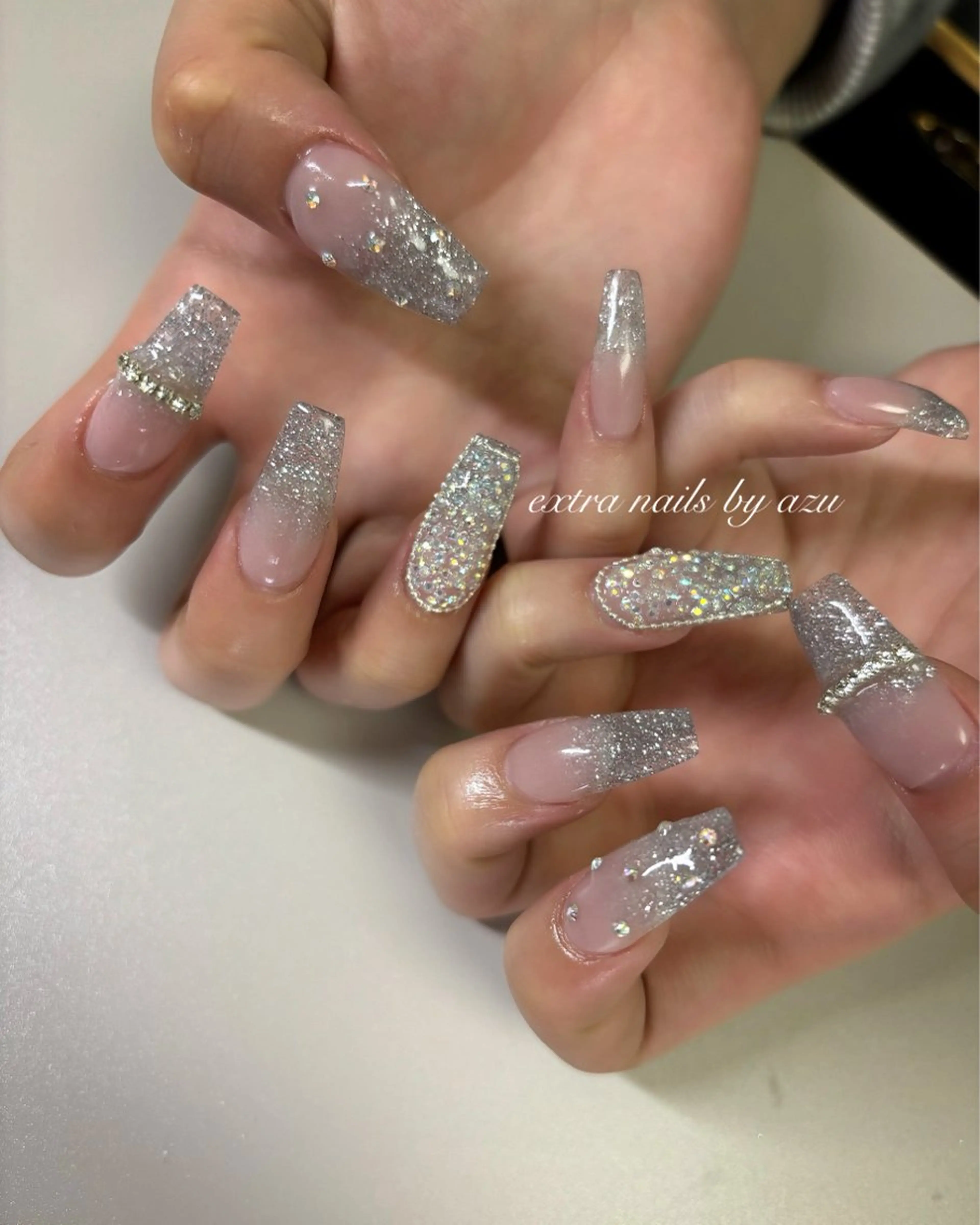 ネイル ストーンネイル ハンドネイル extranails ／lemellaのネイルデザイン