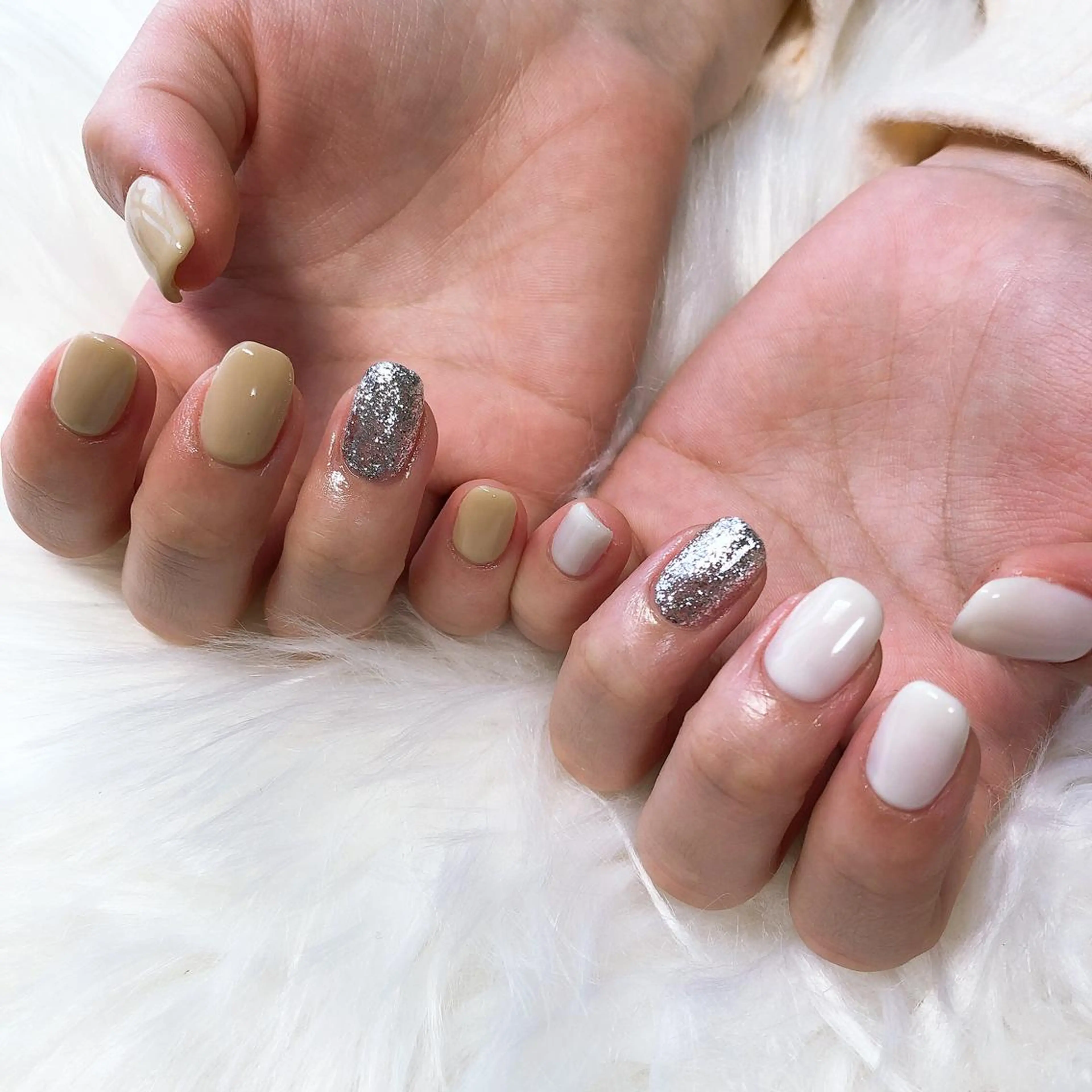 ネイル ハンドネイル 西岡 杏のネイルデザイン