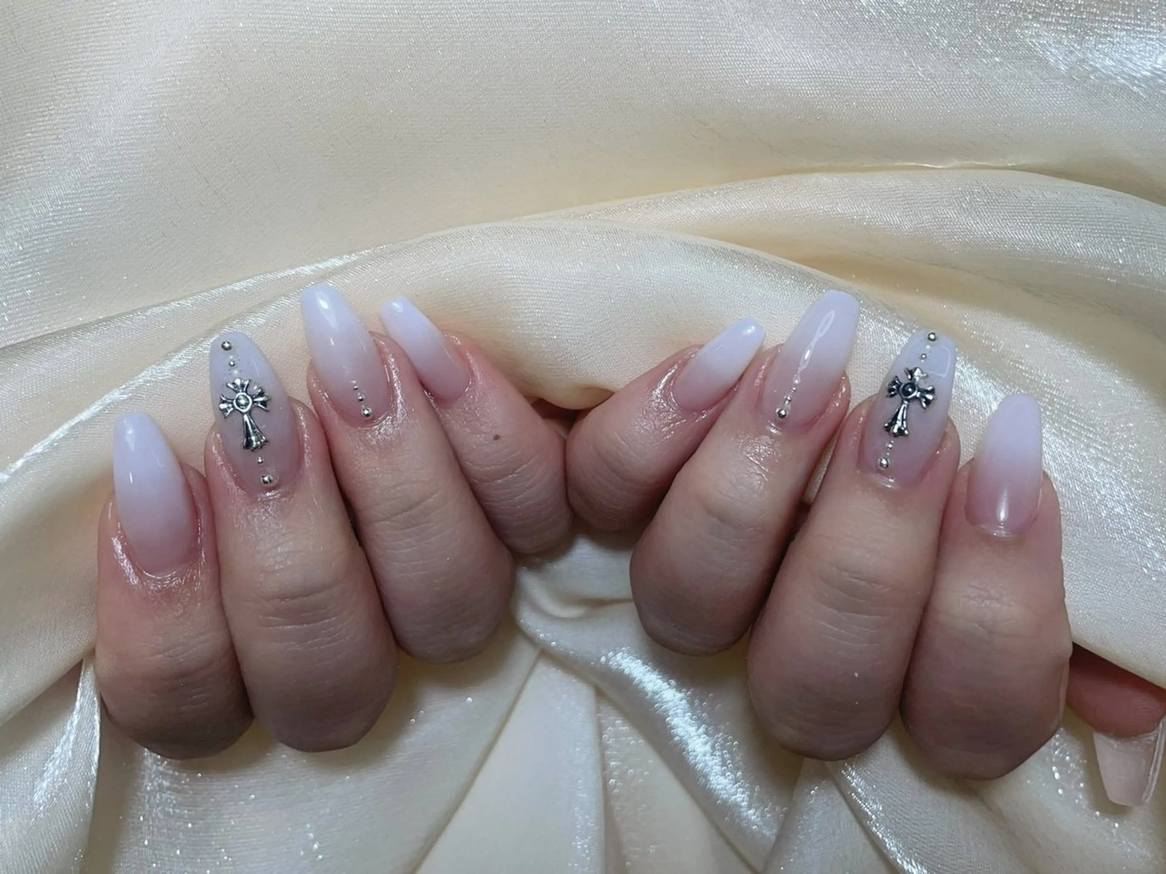 ネイル J&C Nail Salon吉祥寺所属・Yu  Ki ネイルのネイルデザイン