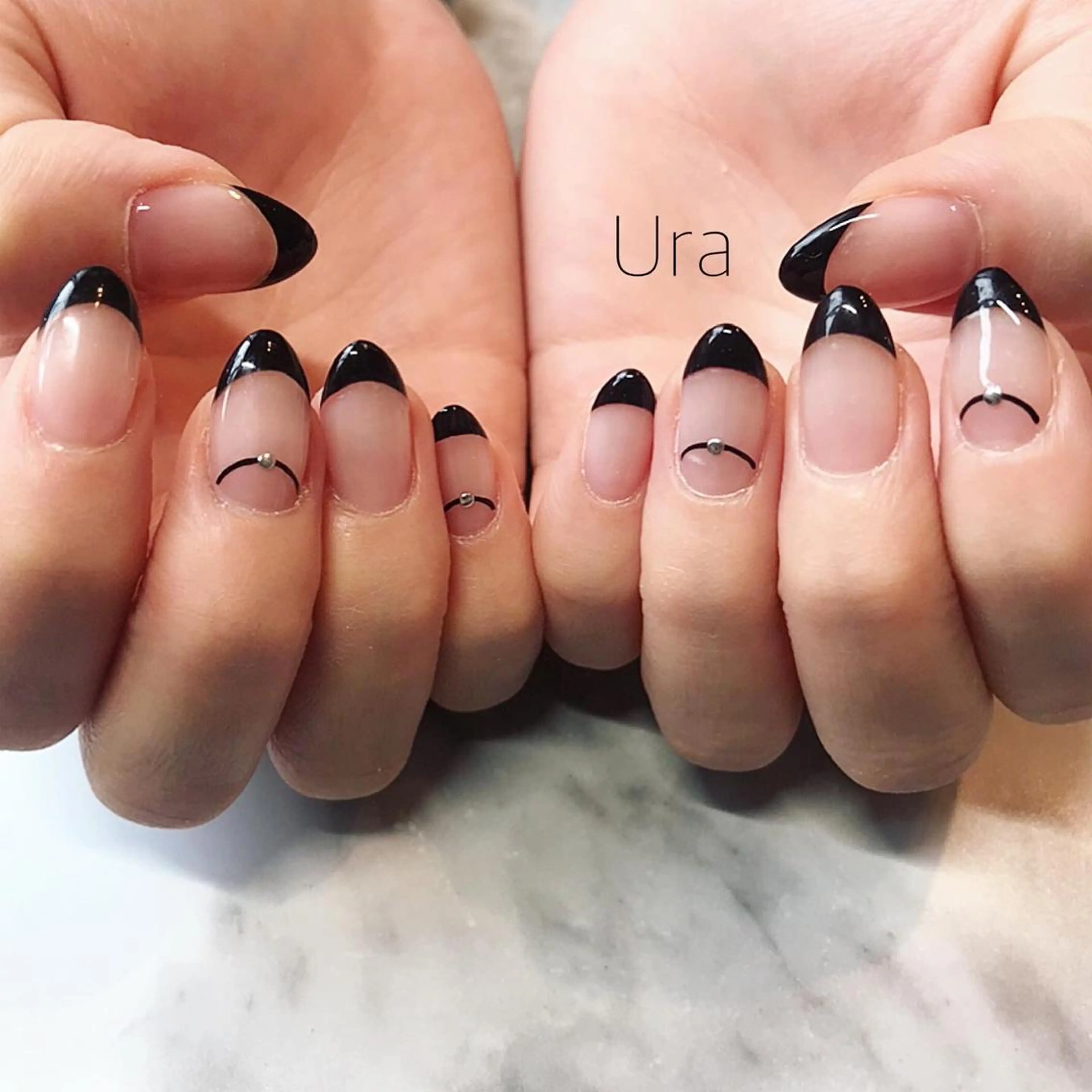 ネイル UrakoNail 《nail》のネイルデザイン