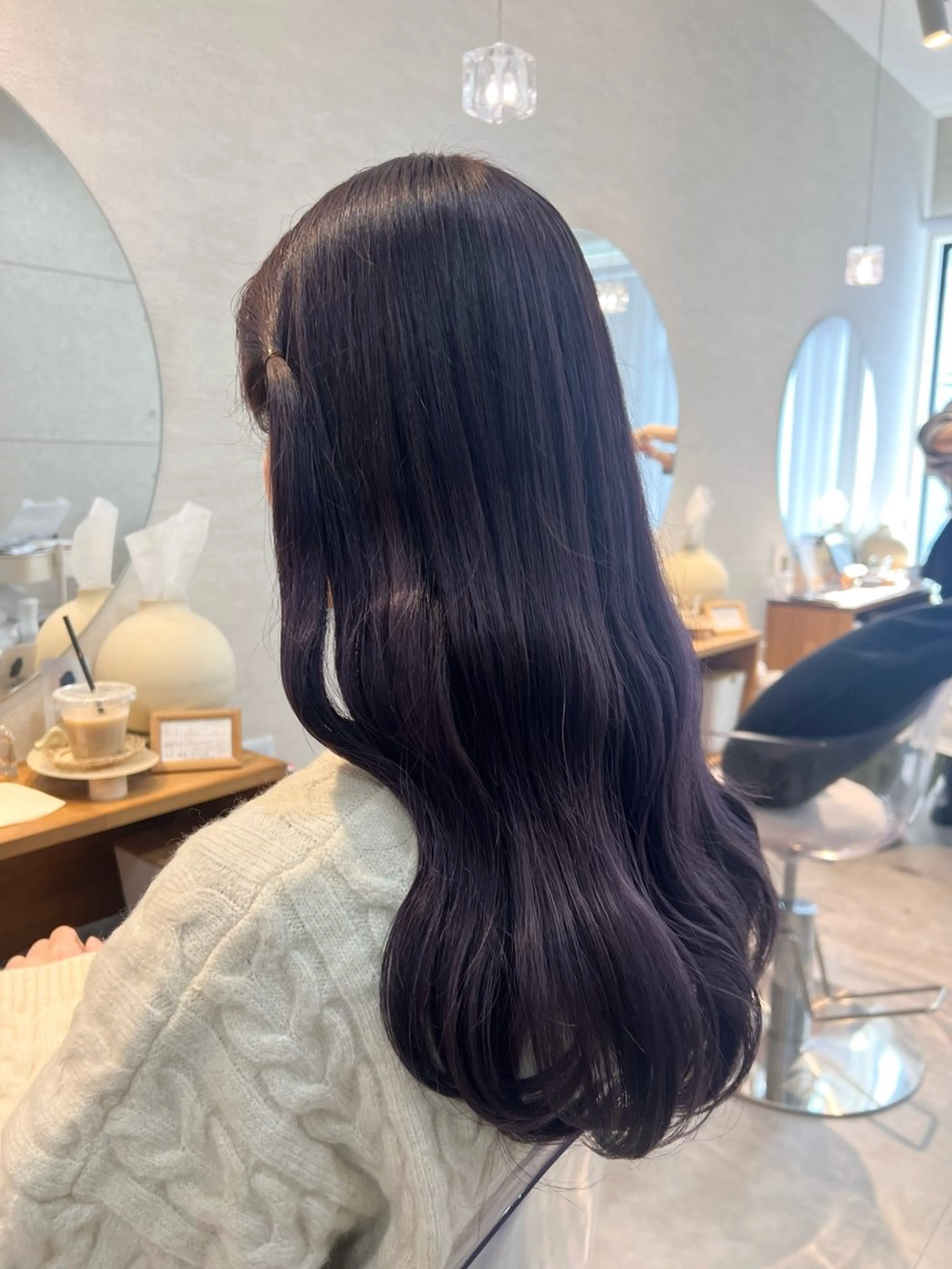 ロング カラー ヘアセット 対馬 粘音のヘアスタイル