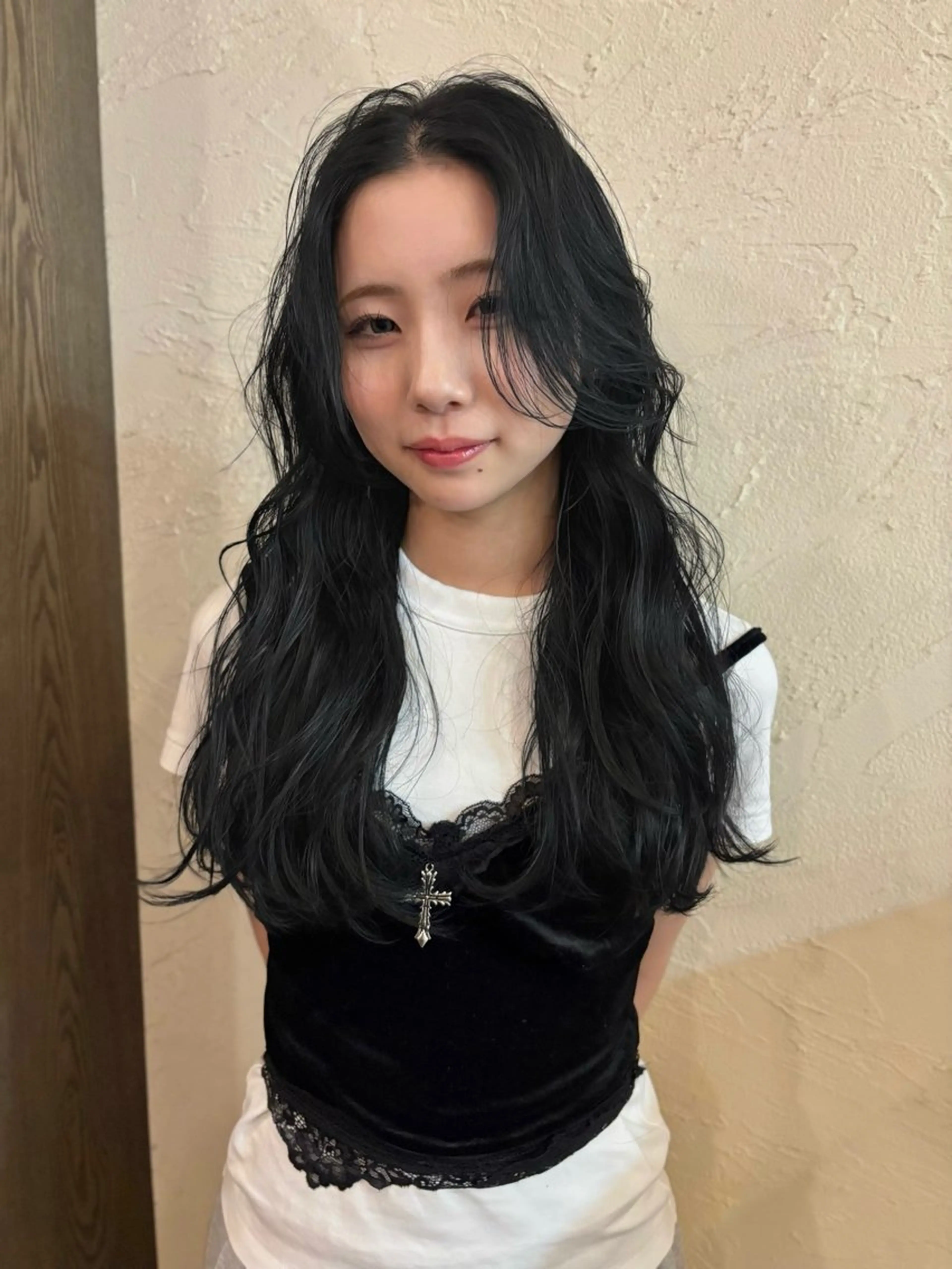 ロング カラー ブリーチ ハイトーンカラー カット ヘアカラー トリートメント ハイトーン/デザイン カラー/るいのヘアスタイル