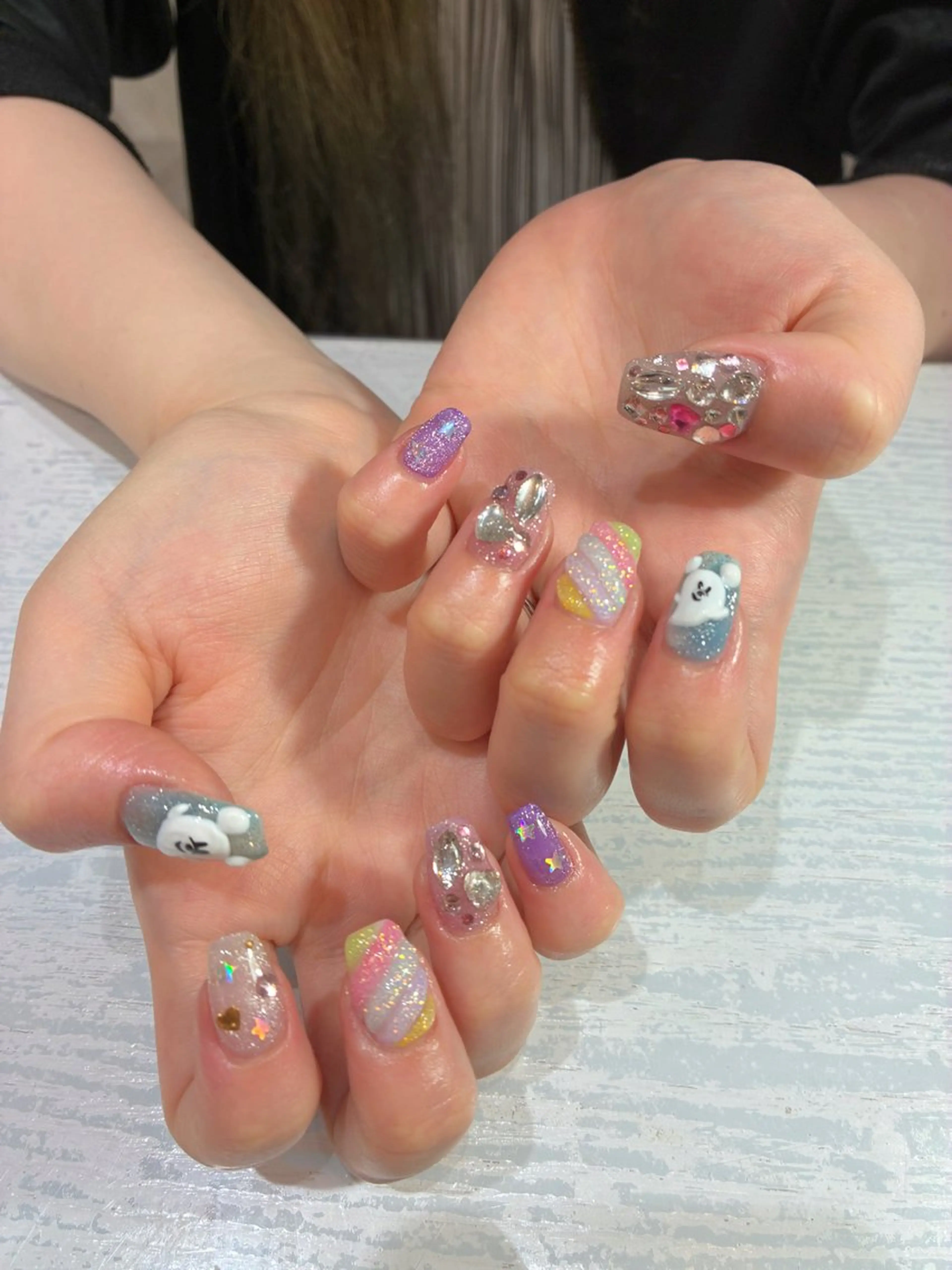 ネイル 持ち込み Nest 岩崎のネイルデザイン