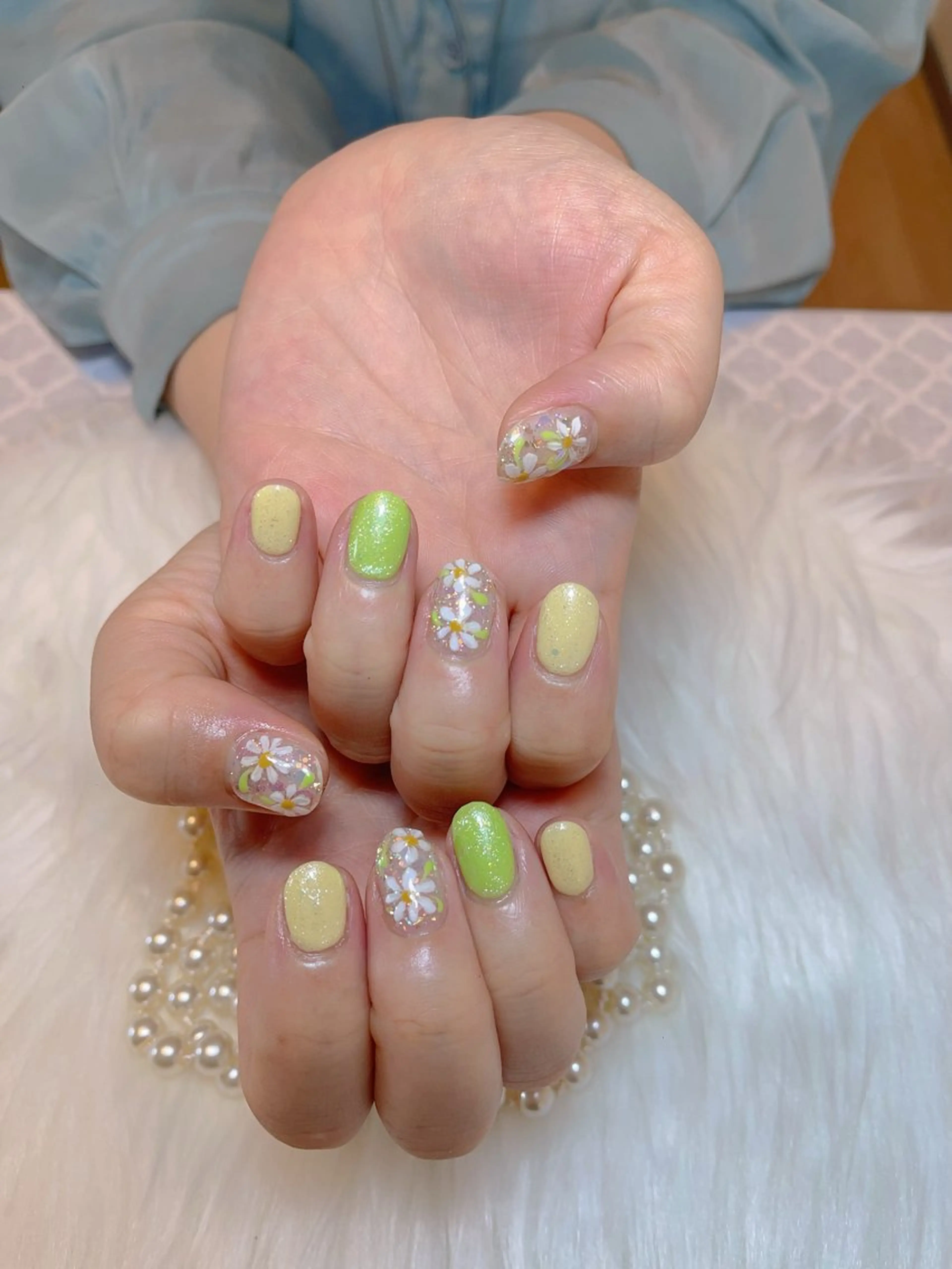 ネイル 持ち込み 西野 カナのネイルデザイン