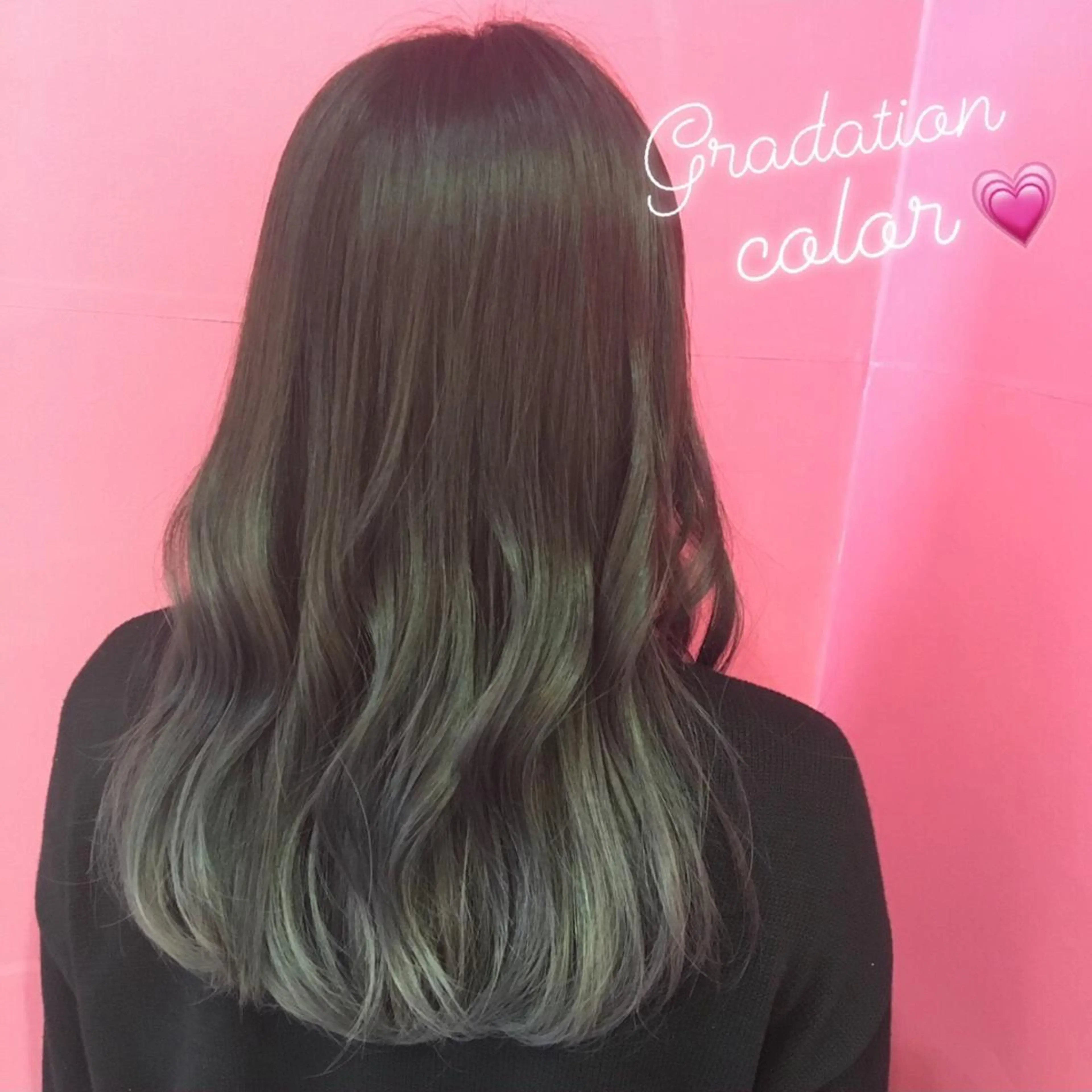 セミロング カラー グラデーションカラー グレージュ LiNA🌿藤原 茉莉花のマツエク・マツパデザイン