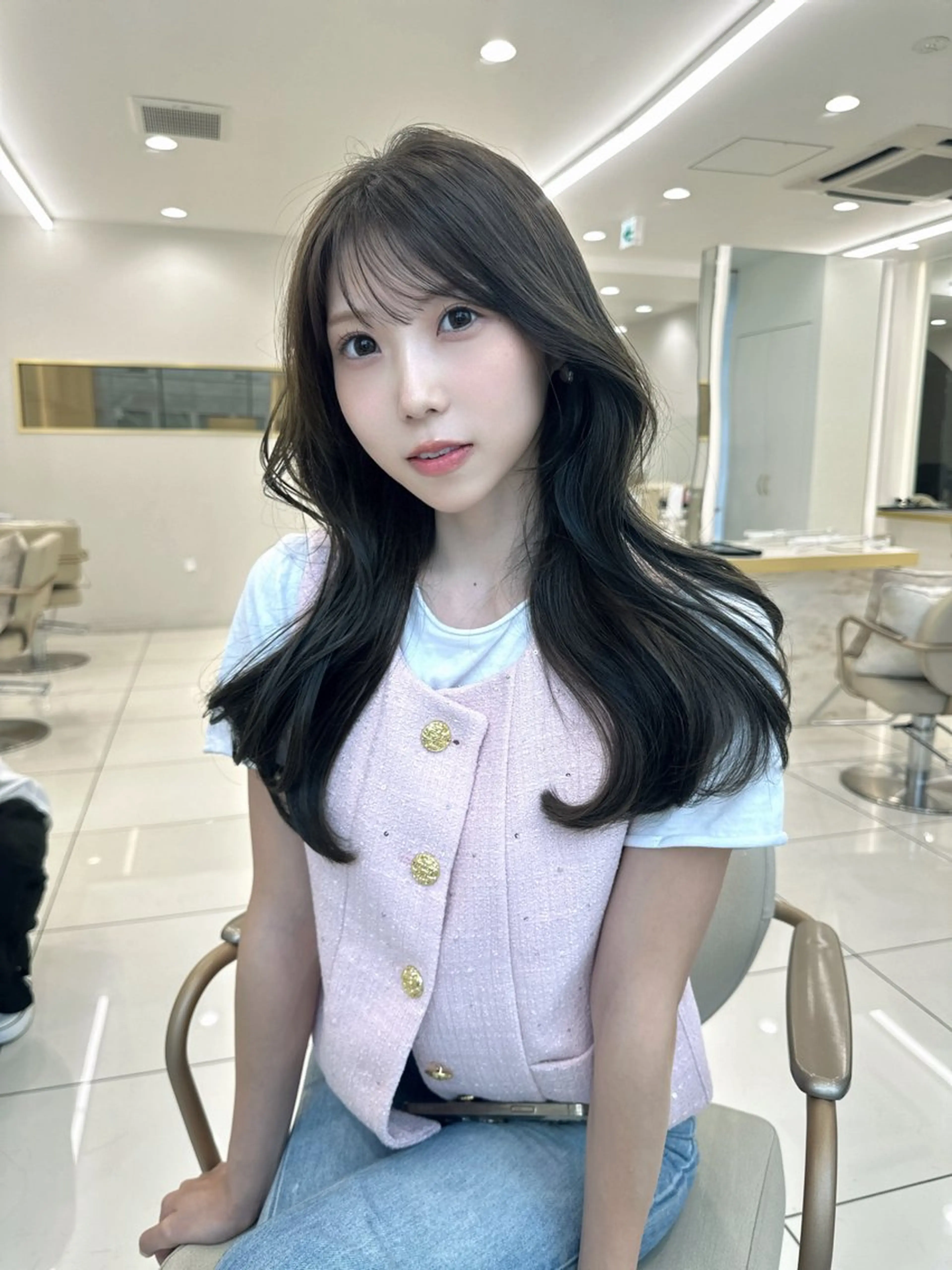 セミロング 森田 真由香のヘアスタイル