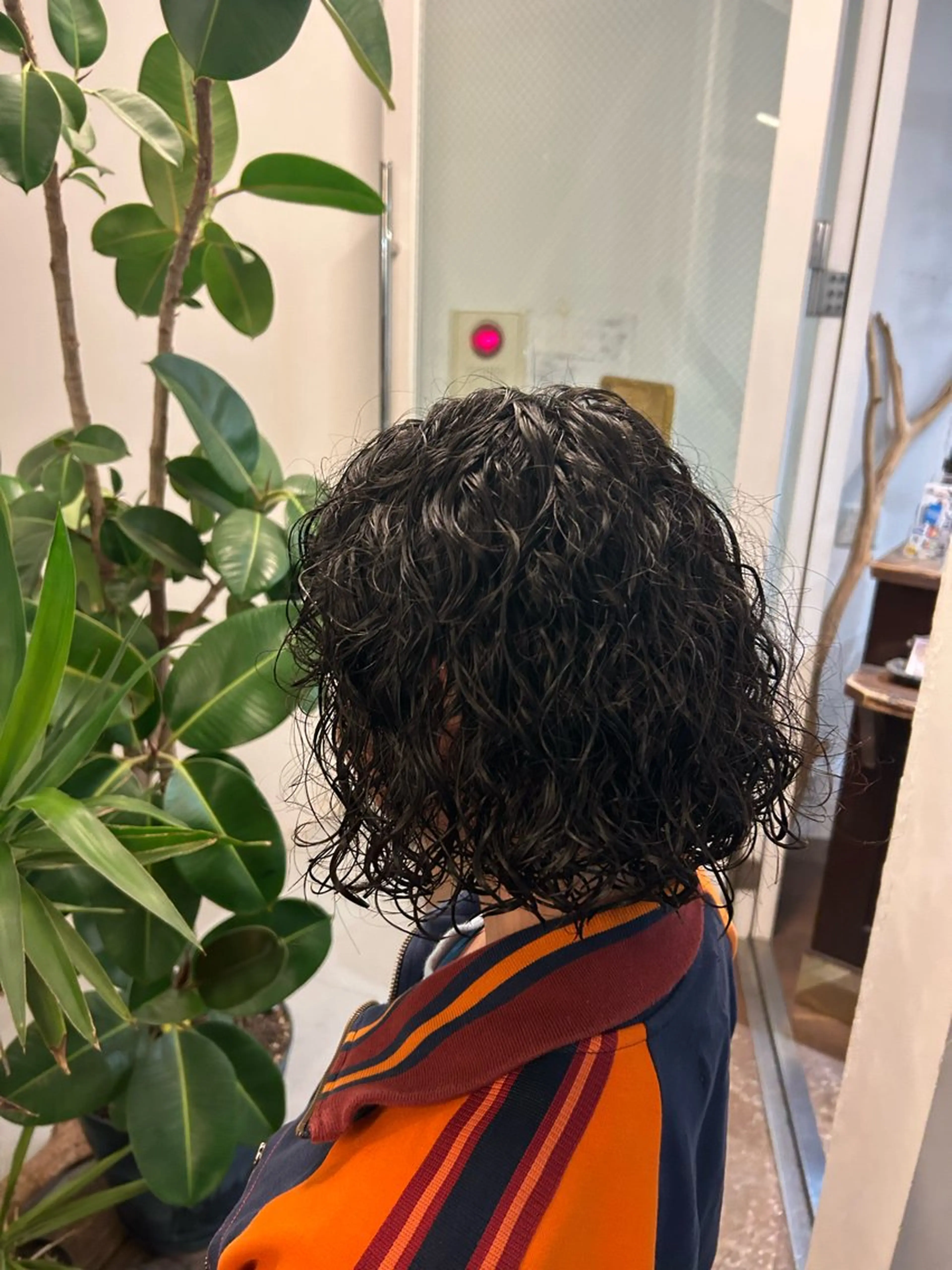 ミディアム パーマ ミディアムパーマ jiji所属・青木 真生のヘアスタイル