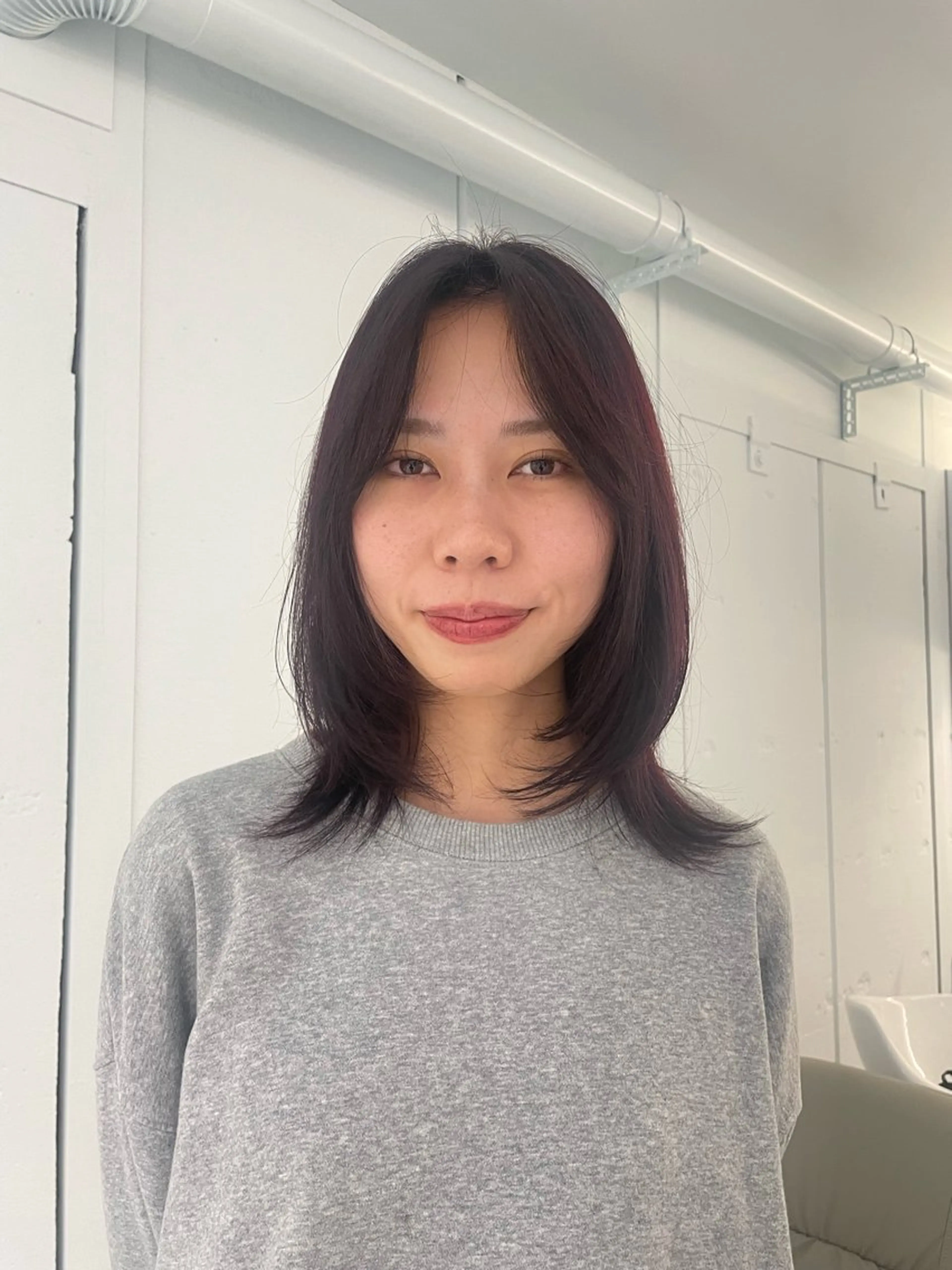 ミディアム 村上 奈乃果のヘアスタイル